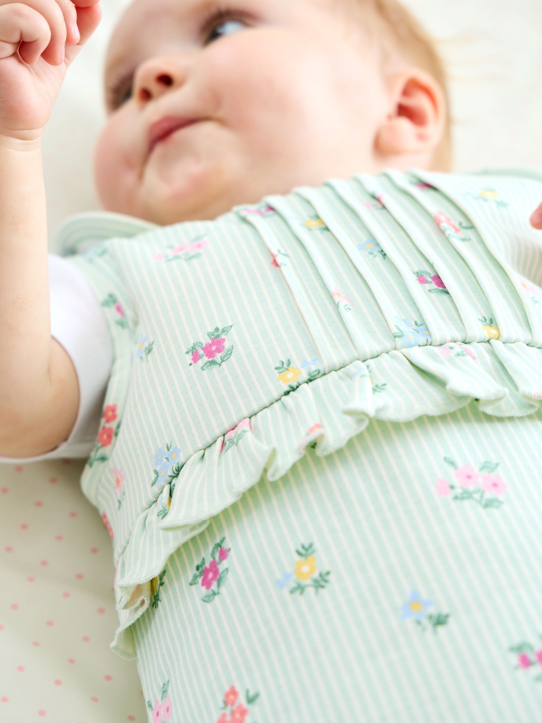 Green 1.5 Tog Baby Sleeping Bag - Image 1 of 5