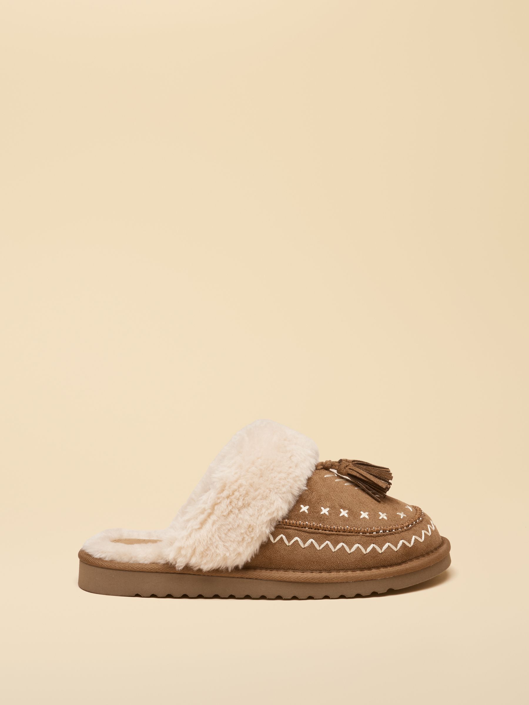 Chestnut Brown Embroidered Tassel Slipper - Image 3 of 6
