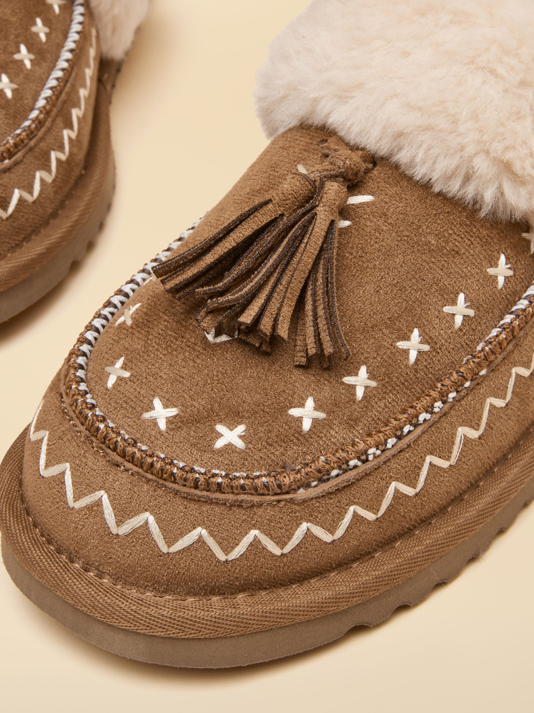 Chestnut Brown Embroidered Tassel Slipper - Image 6 of 6