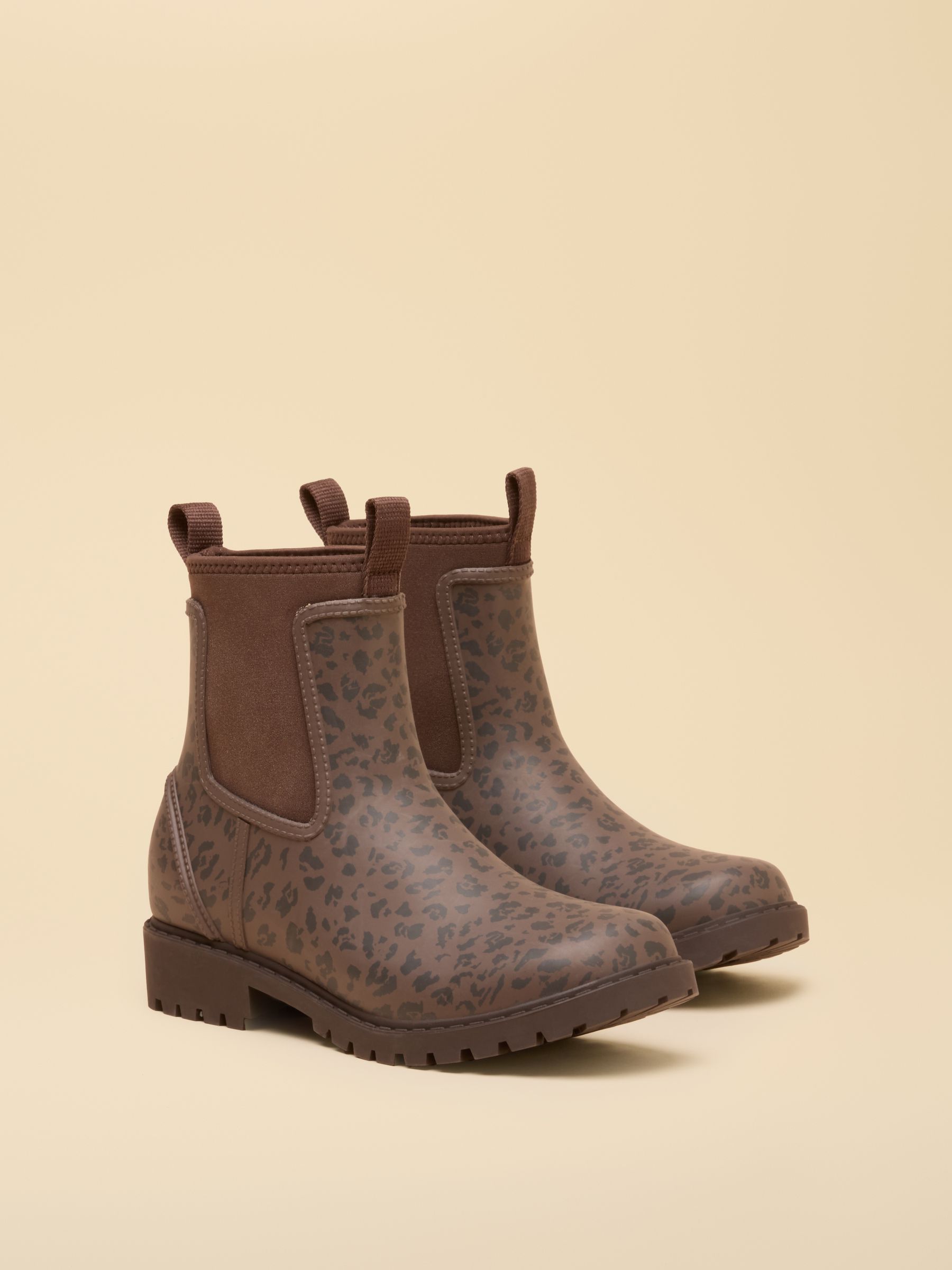 Oakfield Leopard Neoprene Lined Ankle Wellies - Image 2 of 6