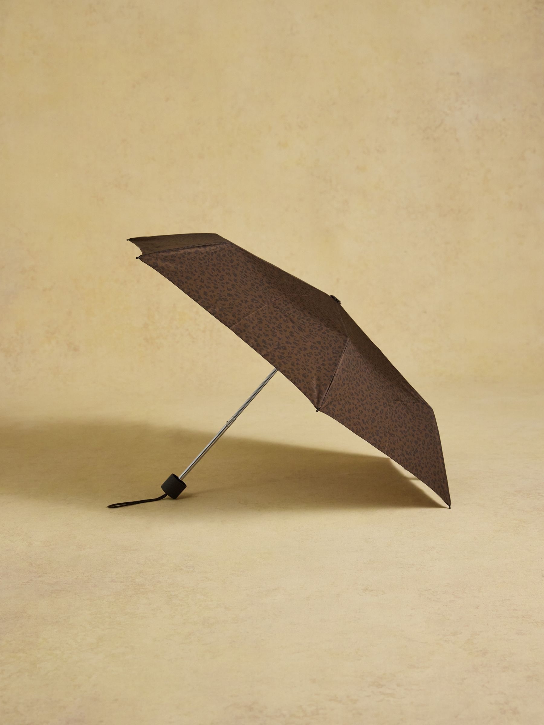 Rayne Brown Leopard Umbrella - Image 5 of 8