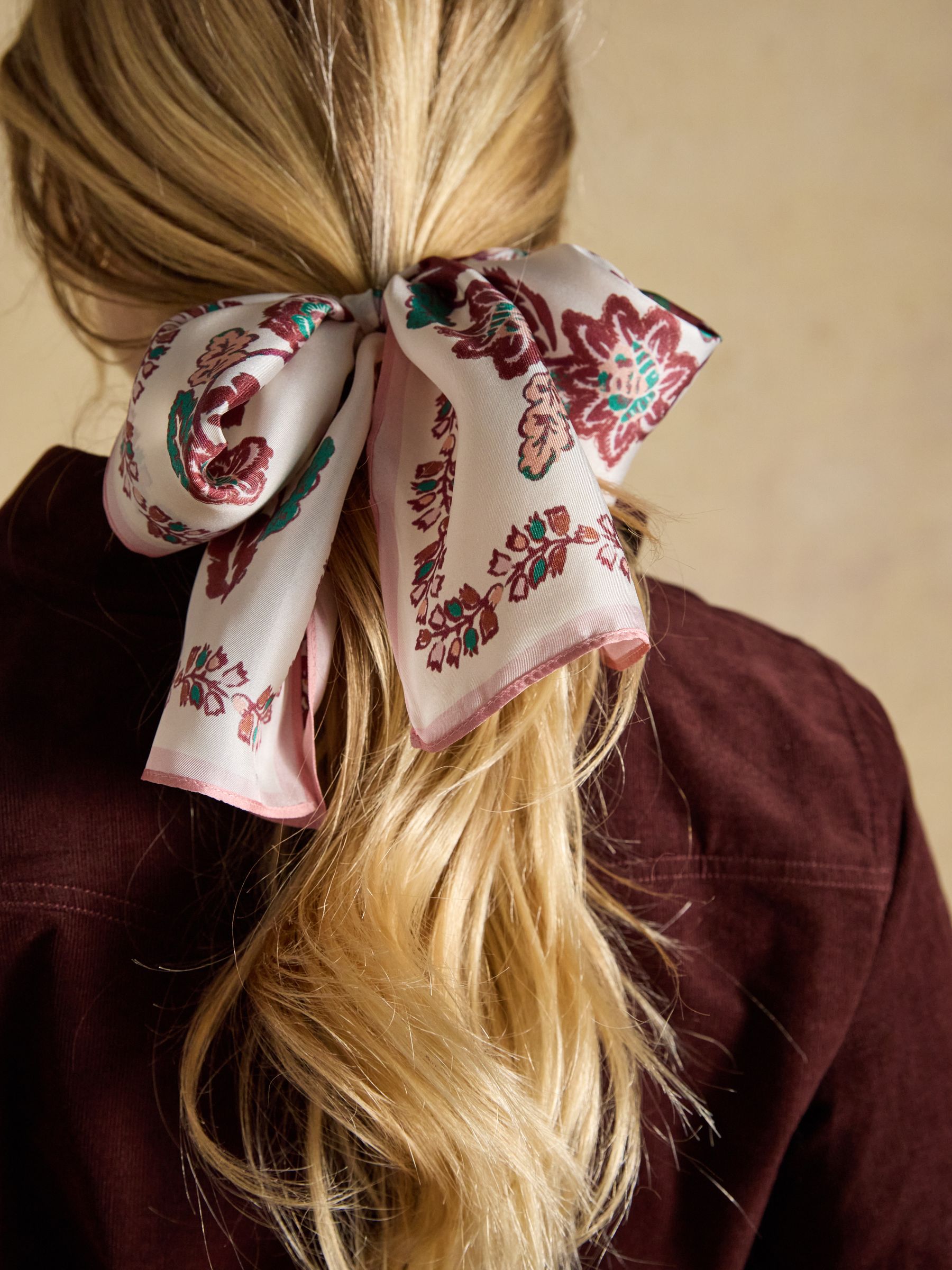 Highgrove Ecru Floral 100% Silk Skinny Scarf - Image 2 of 6
