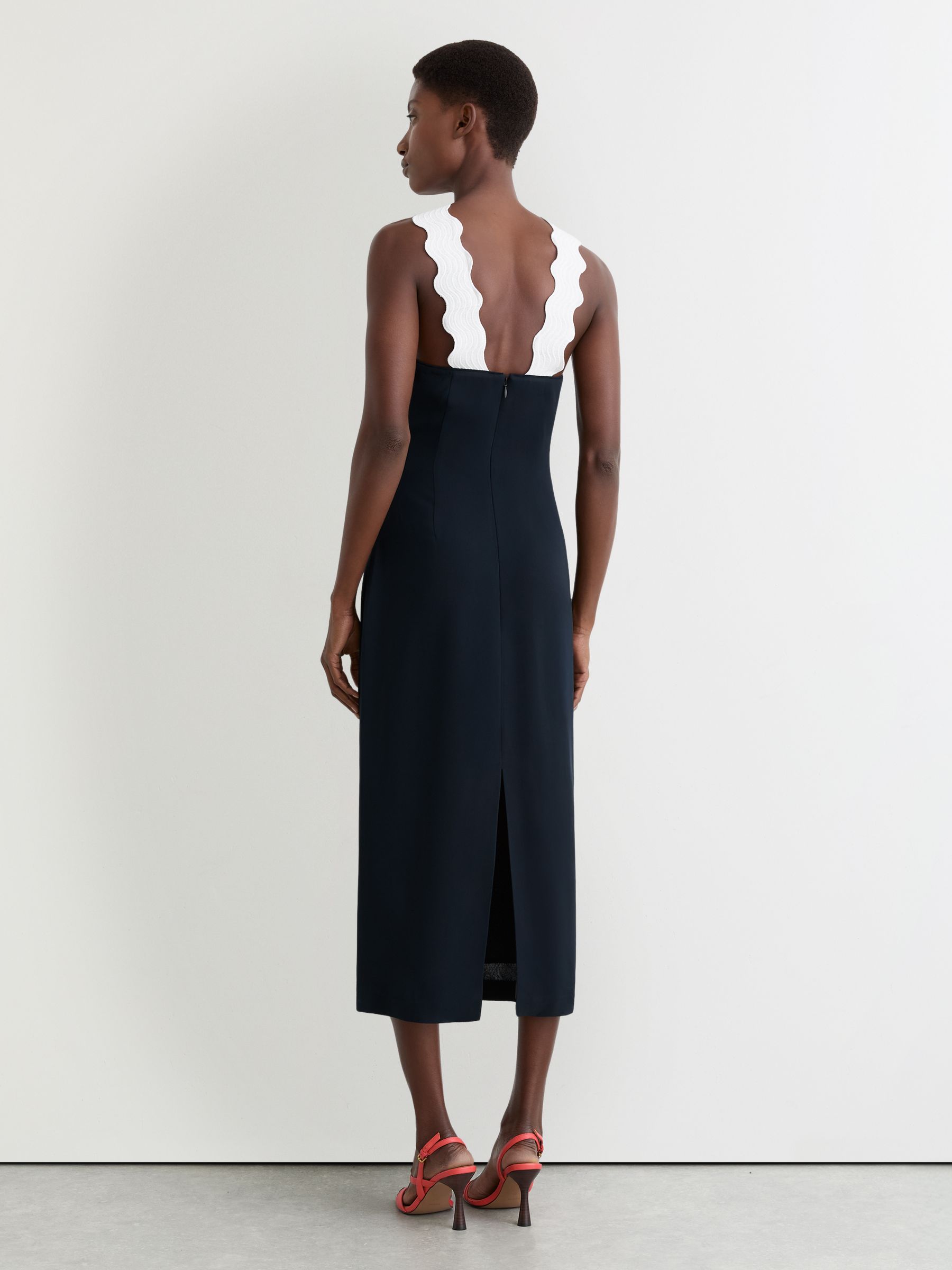 Contrast Wave-Trim Fitted Midi Dress in Navy/Ivory - Image 5 of 7