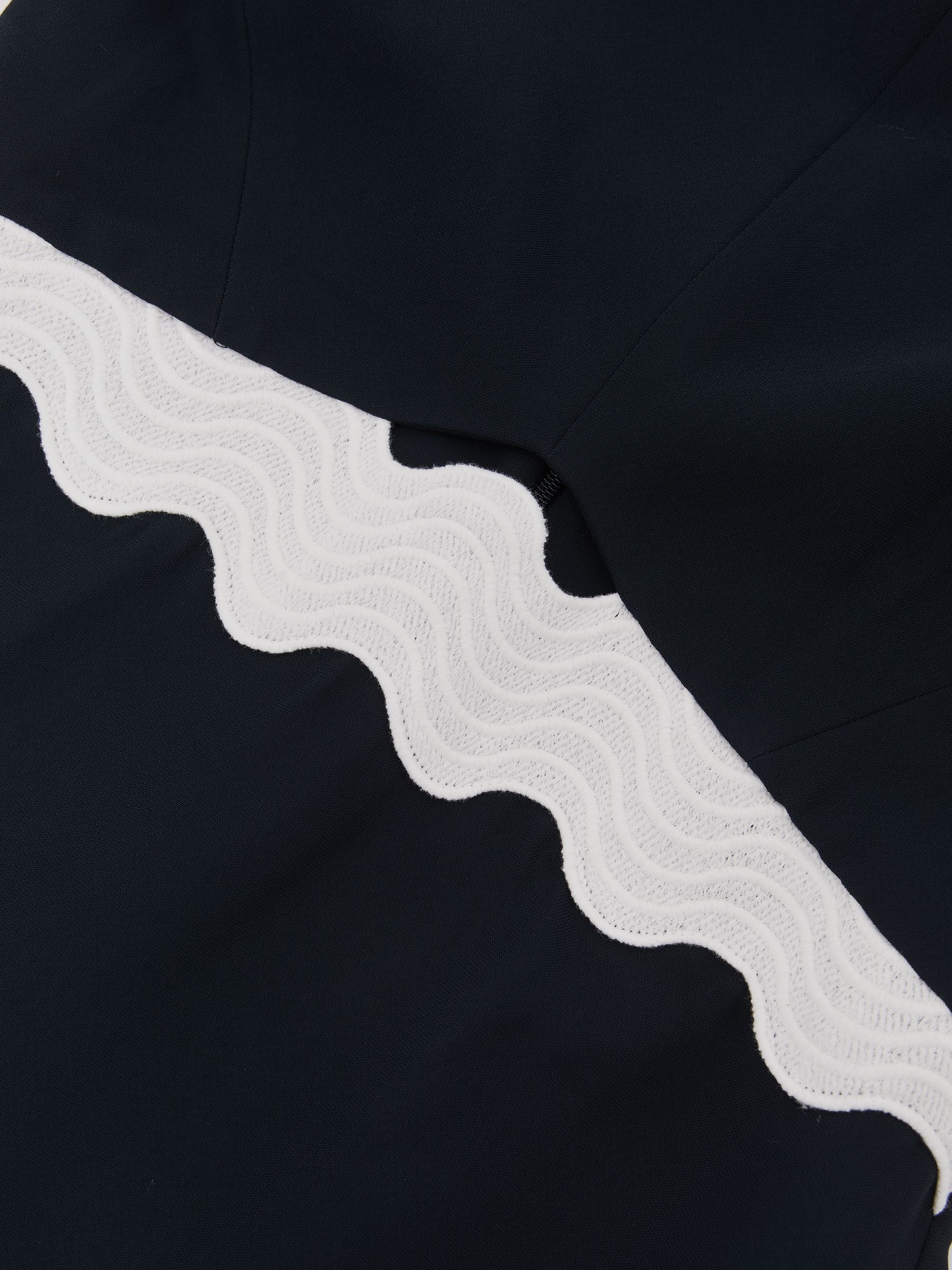 Contrast Wave-Trim Fitted Midi Dress in Navy/Ivory - image 3