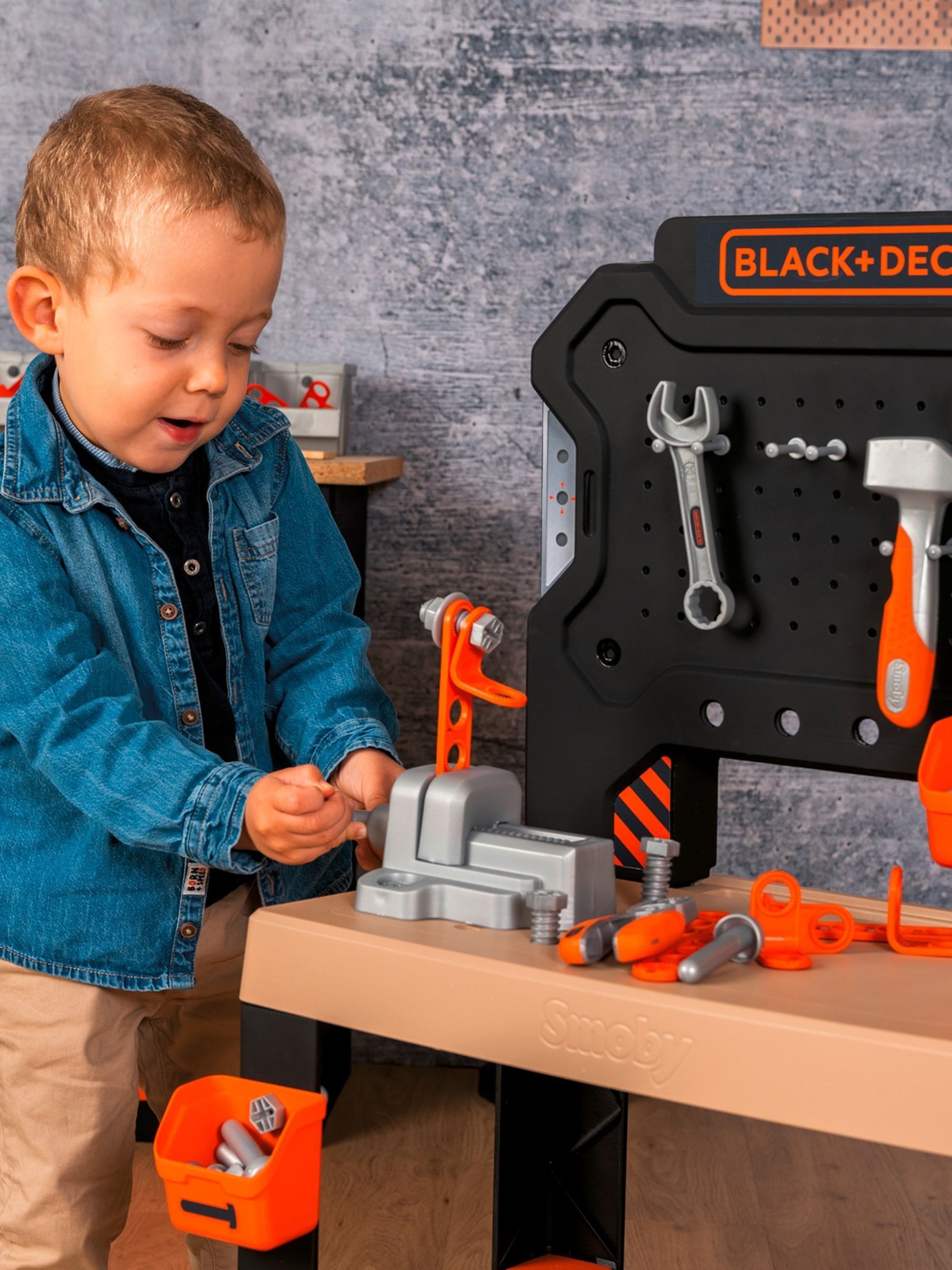 Smoby Black and Decker Bricolo Workbench - Image 2 of 5