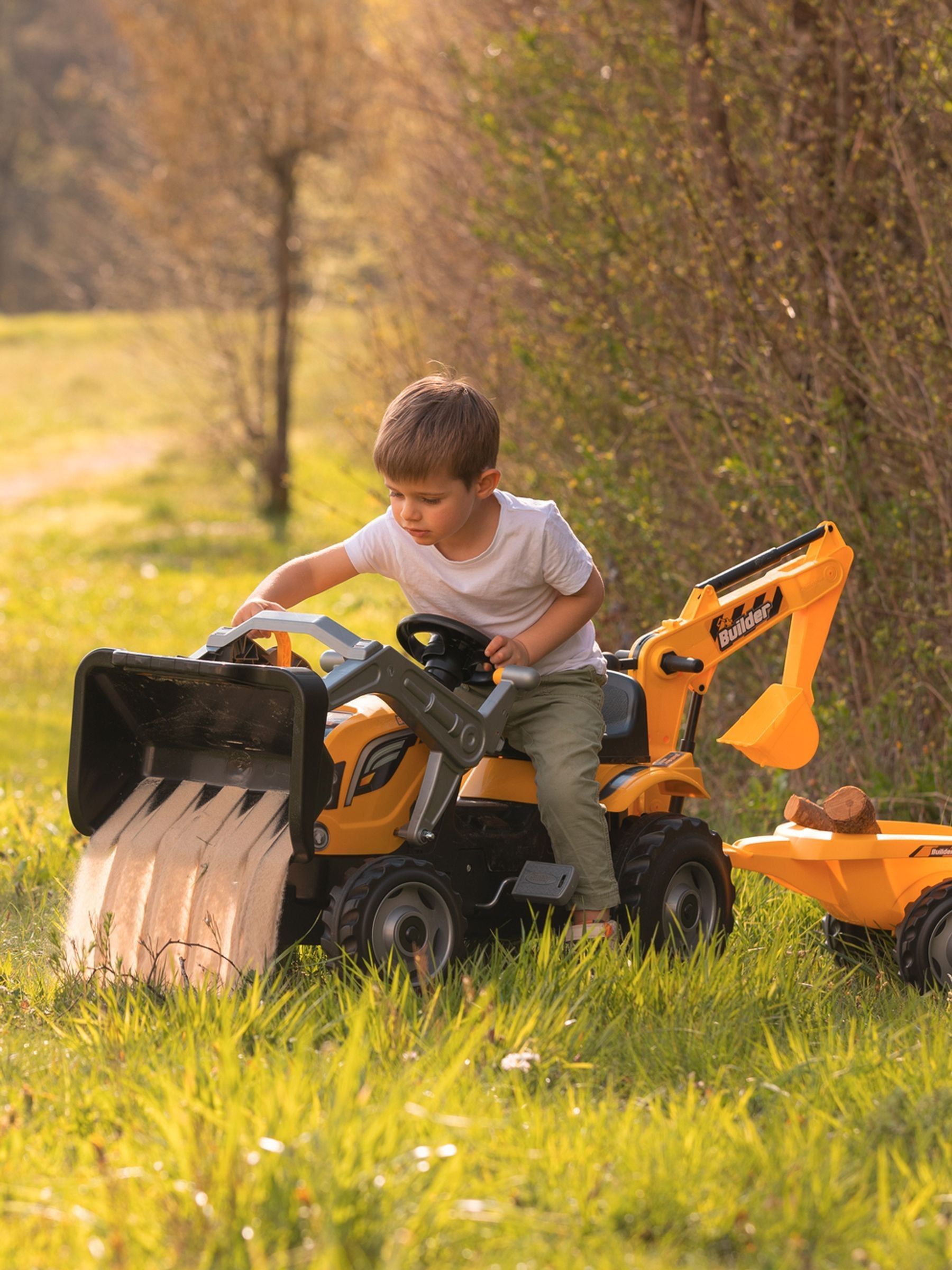 Smoby Yellow Builder Maxx Tractor and Trailer - Image 2 of 6