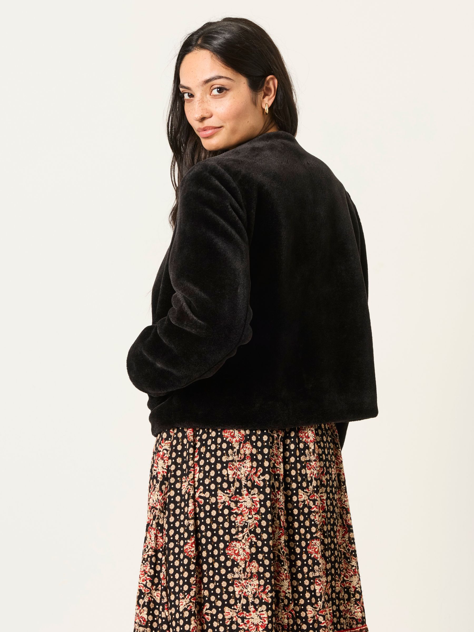 Amelia Black Faux Fur Jacket - Image 2 of 6