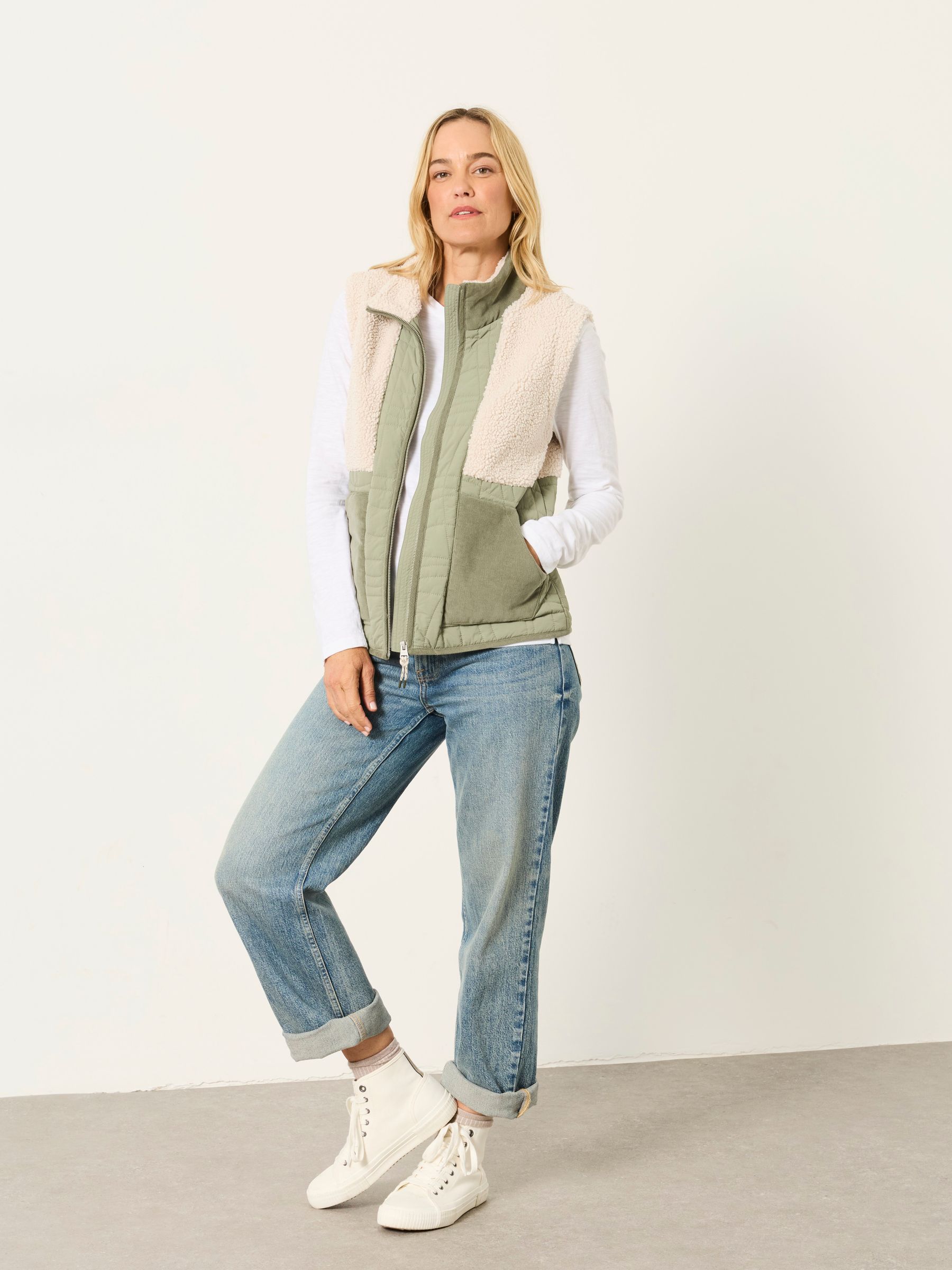 Bexley Green Padded Gilet - Image 4 of 6