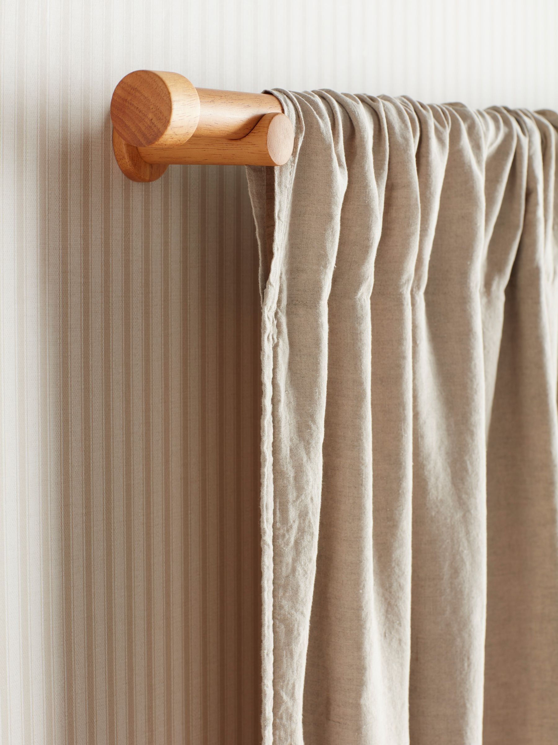 Secret Linen Store Cream 100% Linen Loop Top Slot Header Single Curtains - Image 3 of 3