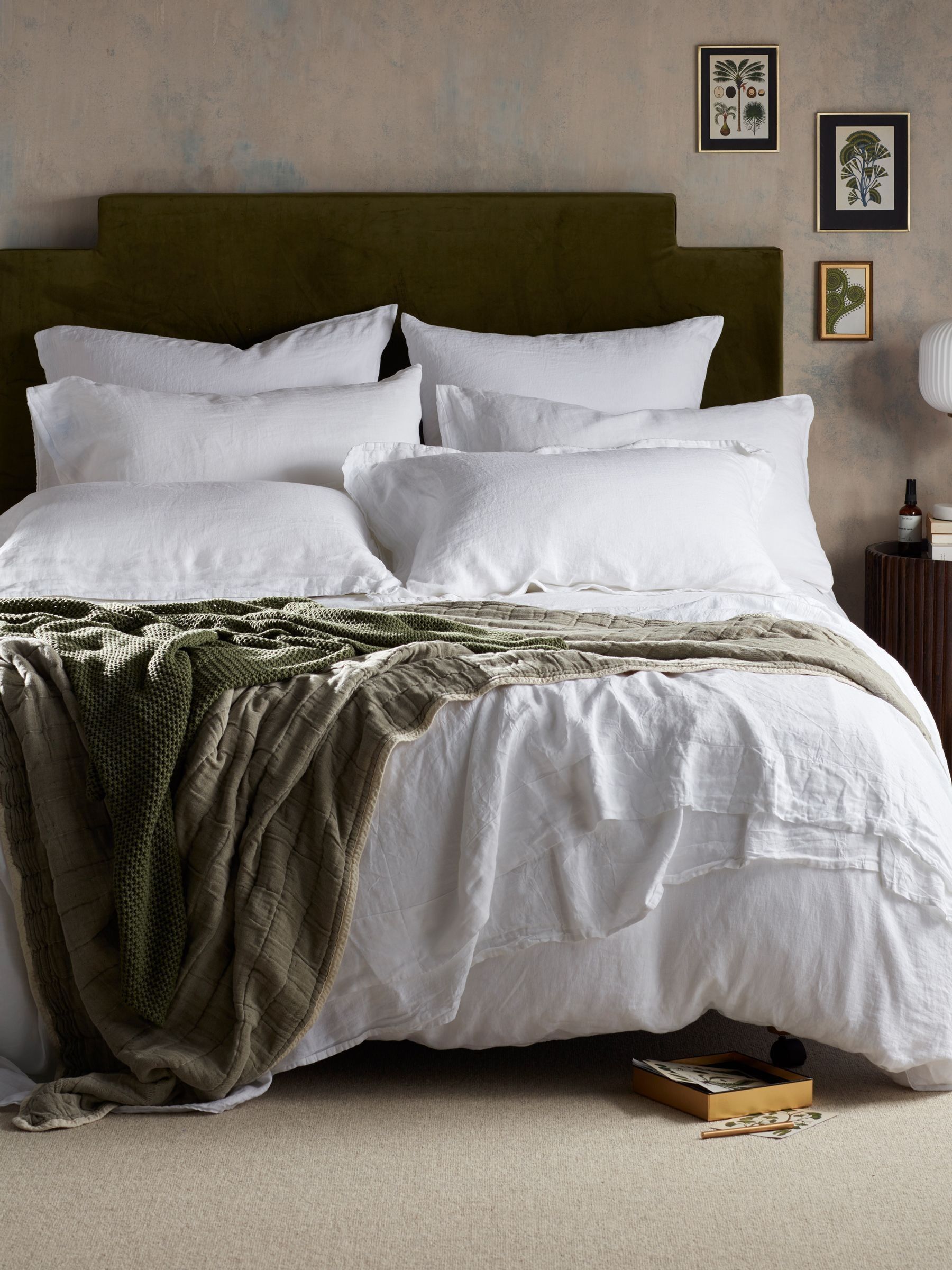 Secret Linen Store Olive Green Vivienne Quilted Throw - Image 2 of 3 Secret Linen Store Olive Green Vivienne Quilted Throw - Image 2 of 3
