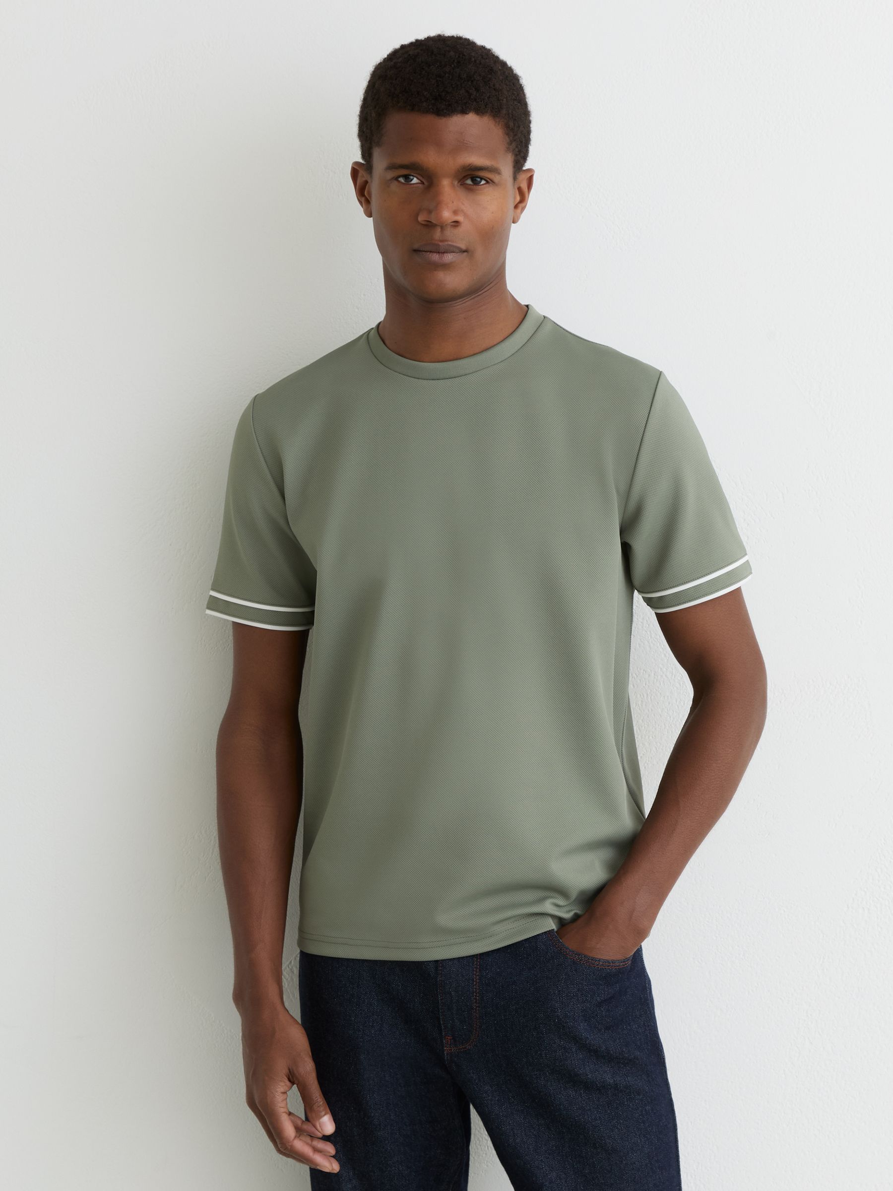 Piped-trim Textured Modern-fit T-shirt