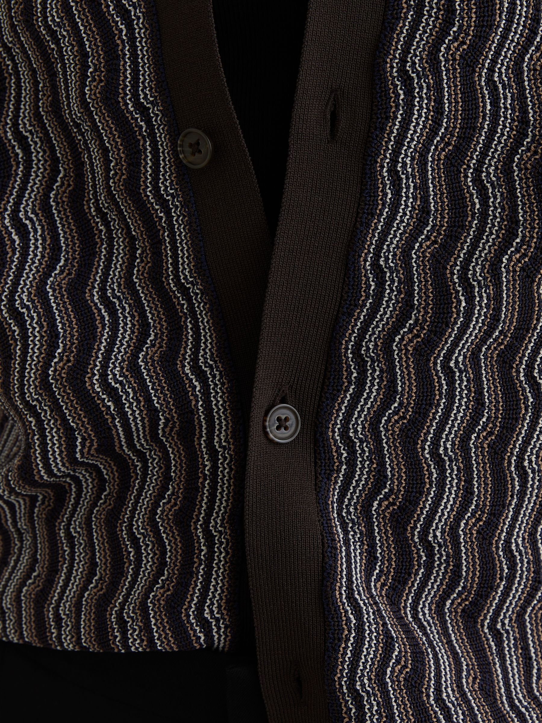 Wavy-Stripe Cuban-Collar Knit Shirt in Brown - Image 5 of 7