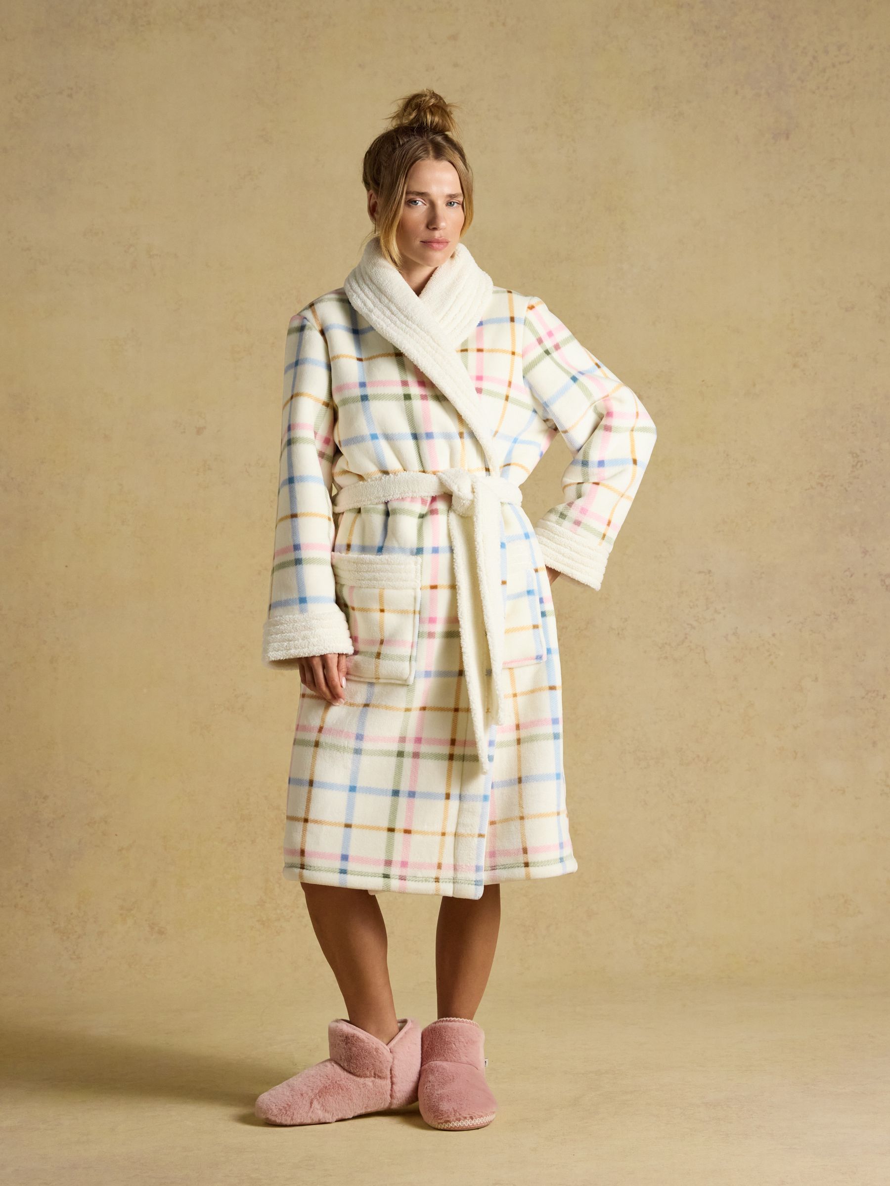 Cream Fleece Dressing Gown - Image 7 of 8