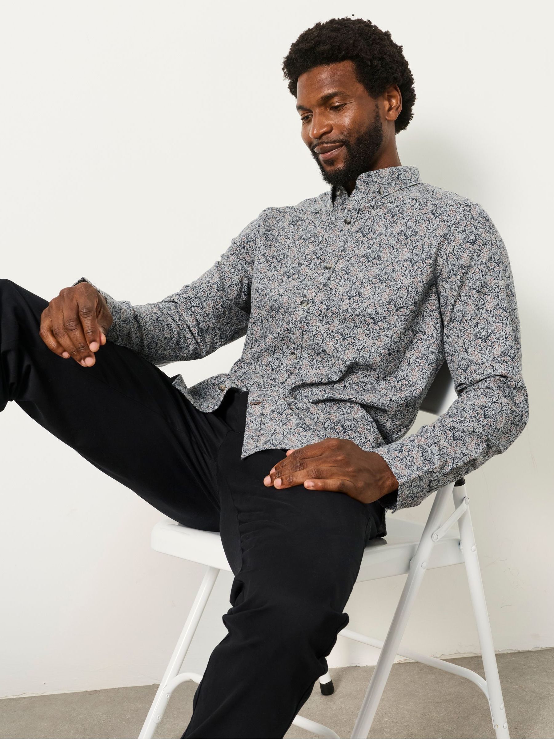 Grey Long Sleeve Tapestry Shirt - Image 3 of 6