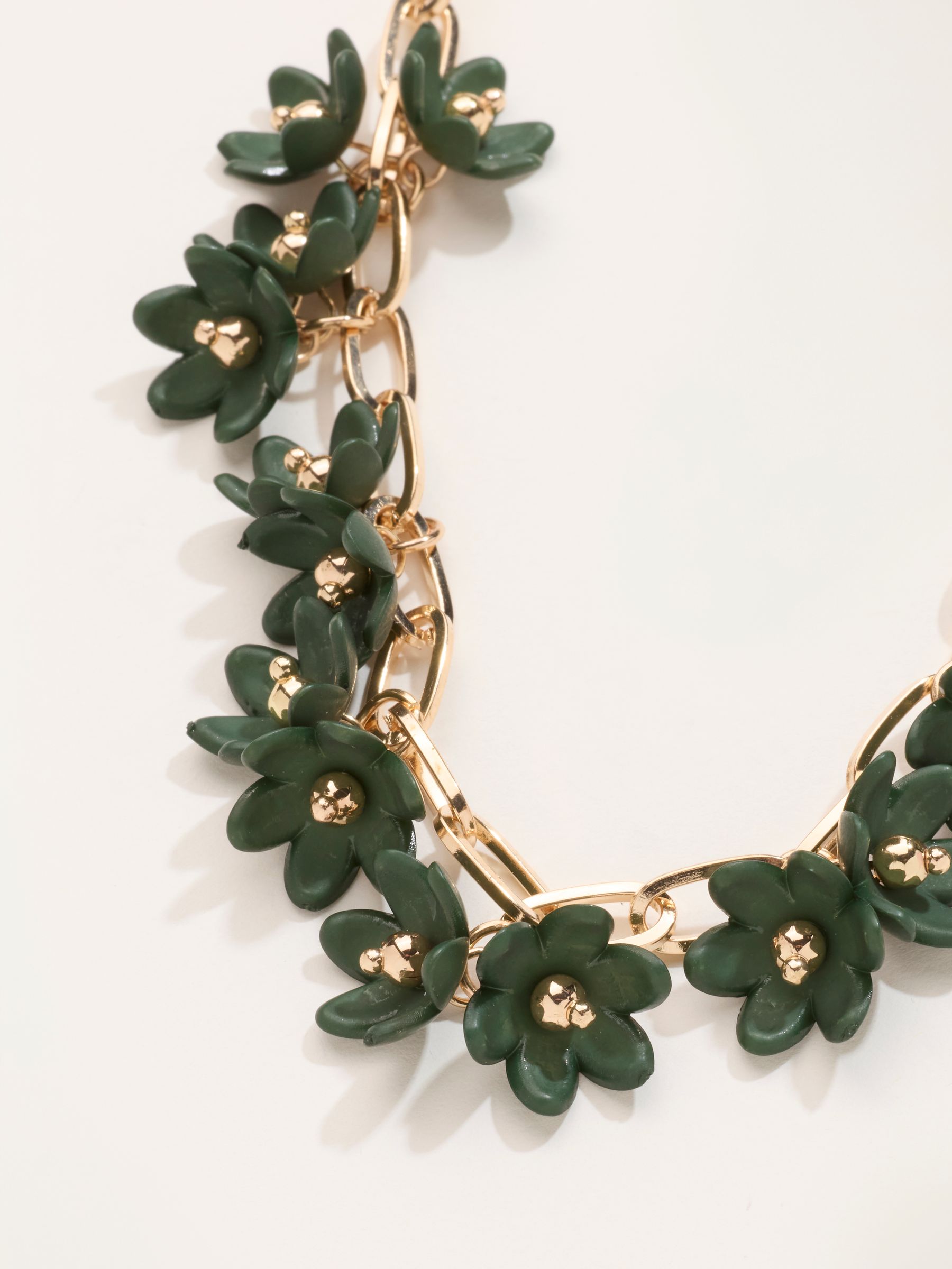 Green Statement Party Necklace - Image 2 of 3