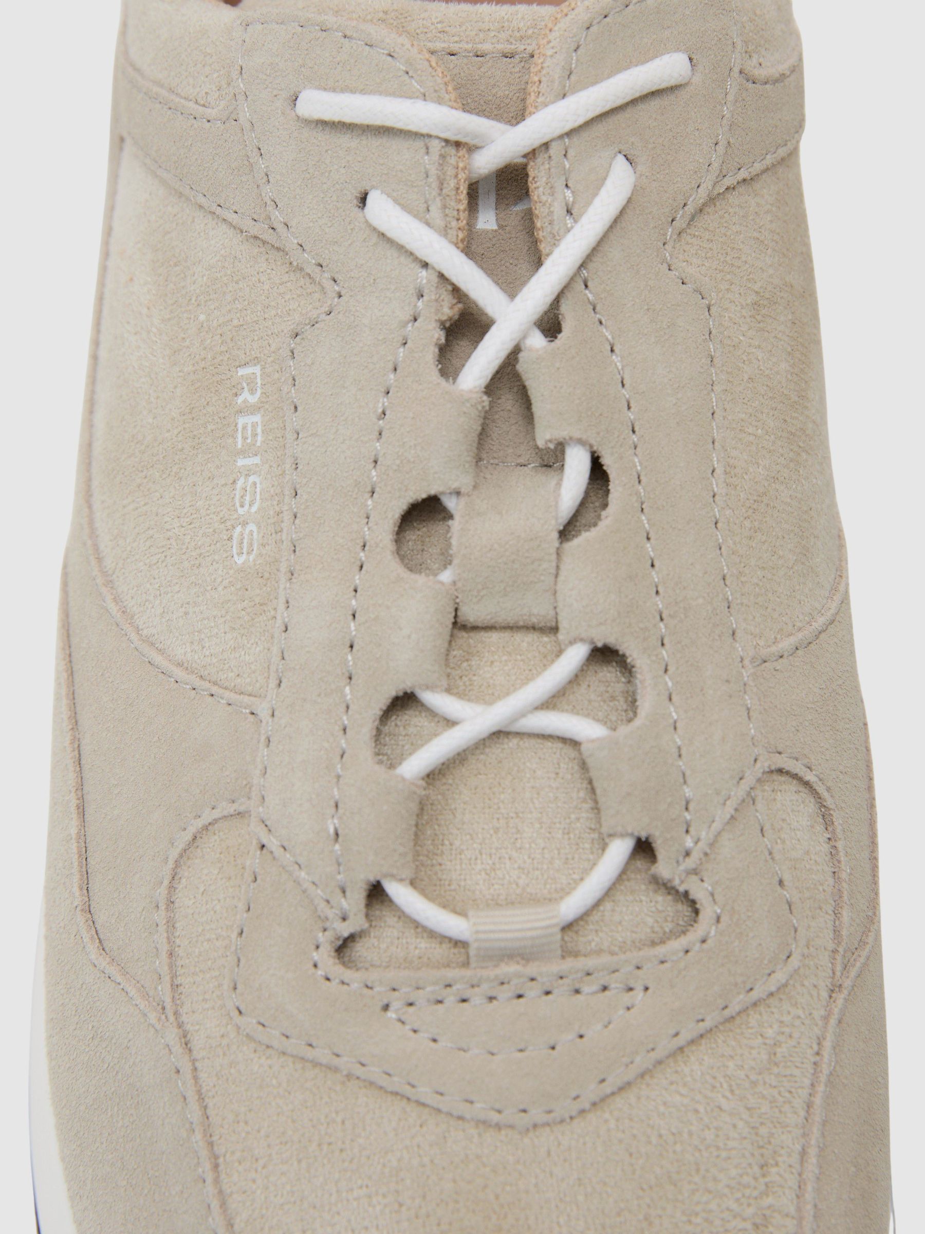 Baskets légères en daim, beige sable - Image 6 de 6