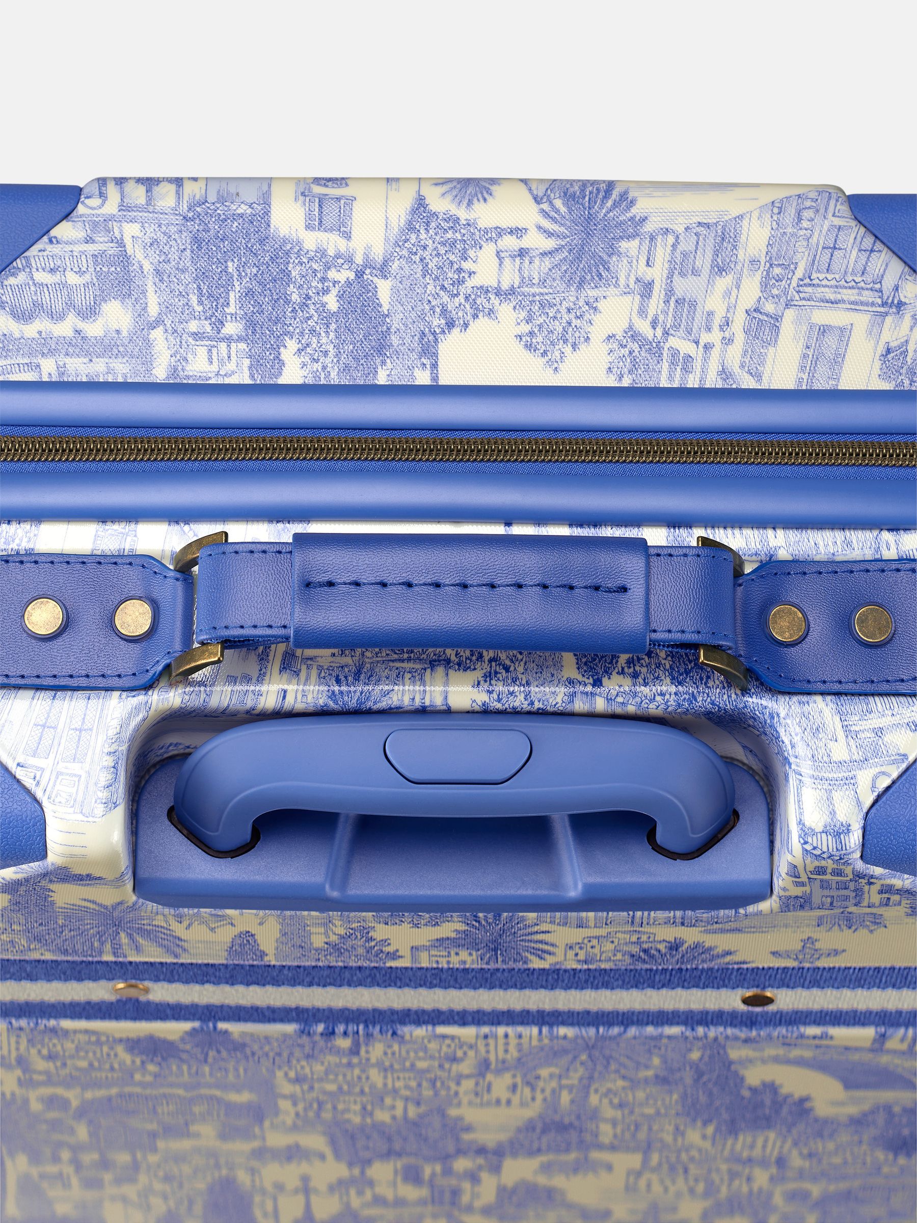 Blue & White Toile De Jouy Boat Club Cabin Case - Image 6 of 9