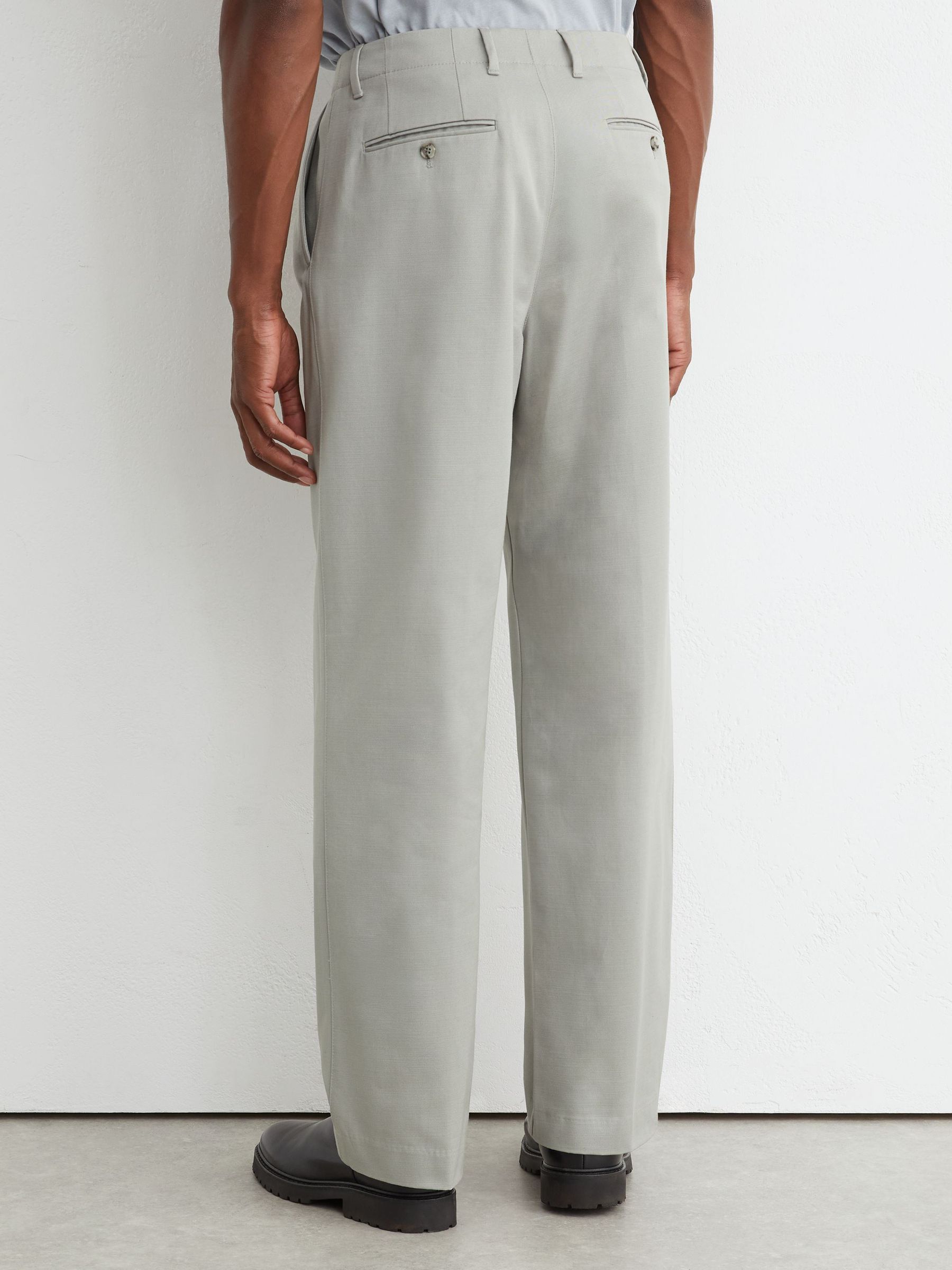 Cotton Slub Pleated Relaxed-Fit Trousers in Sage Green - Image 5 of 6