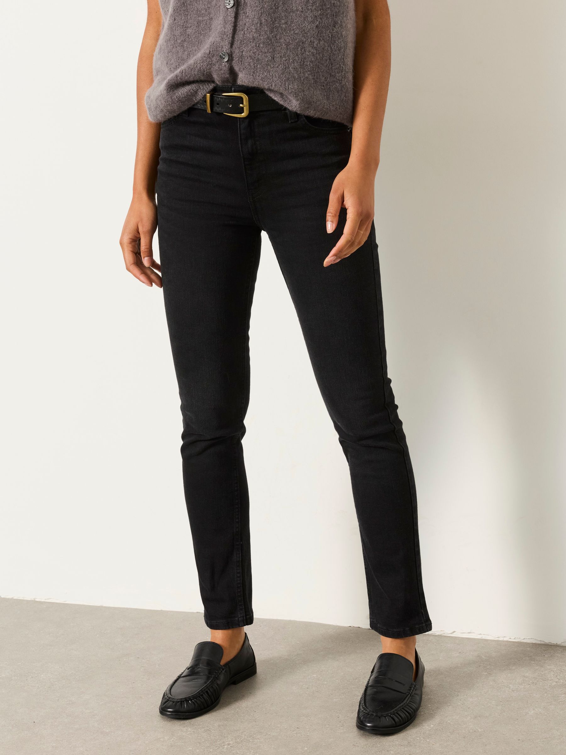 Shenley Black Petite Slim leg Jeans - Image 3 of 7
