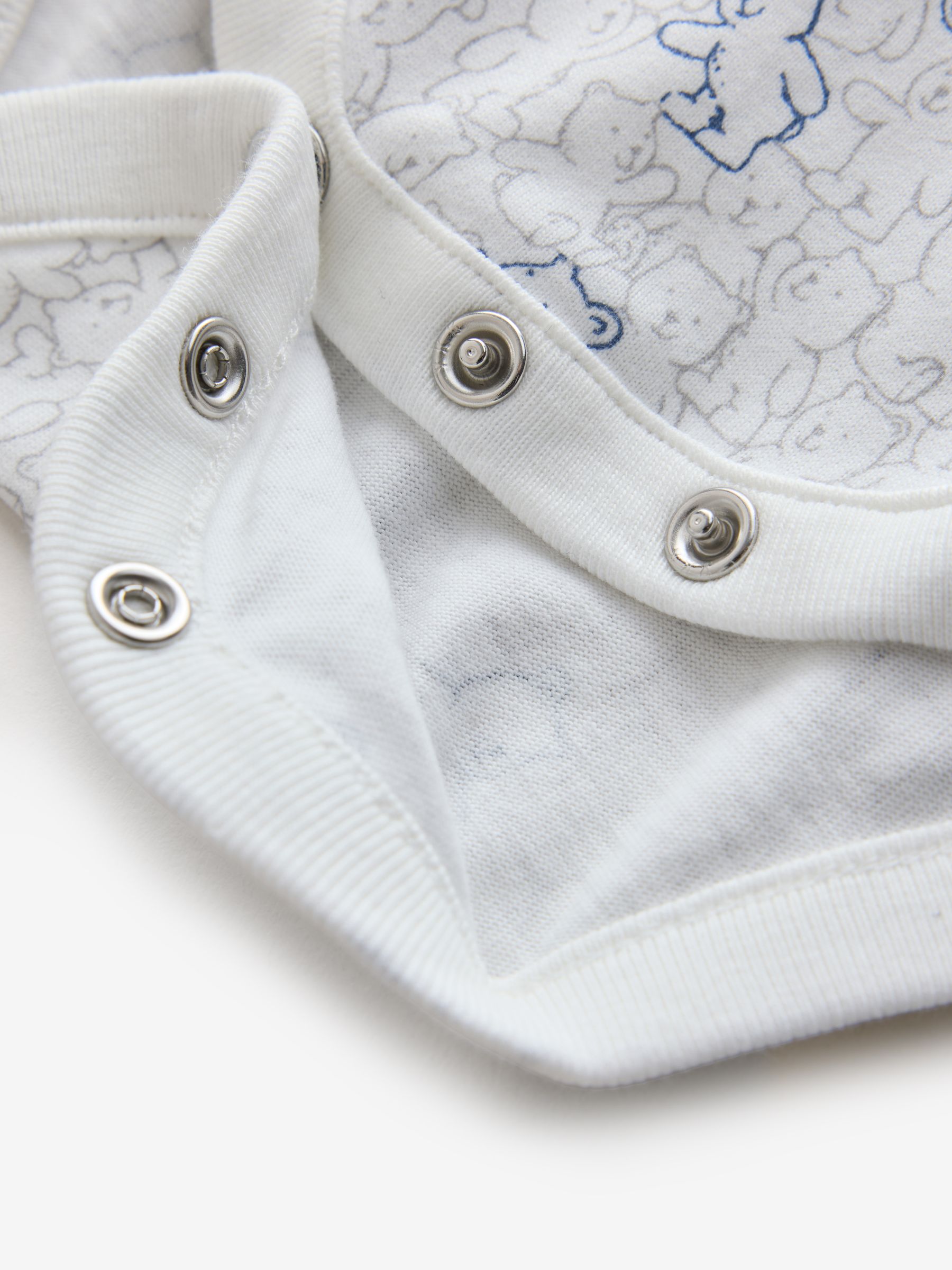 White and Grey 5 Pack Brannan Bear Long Sleeve Baby Bodysuit - Image 10 of 11