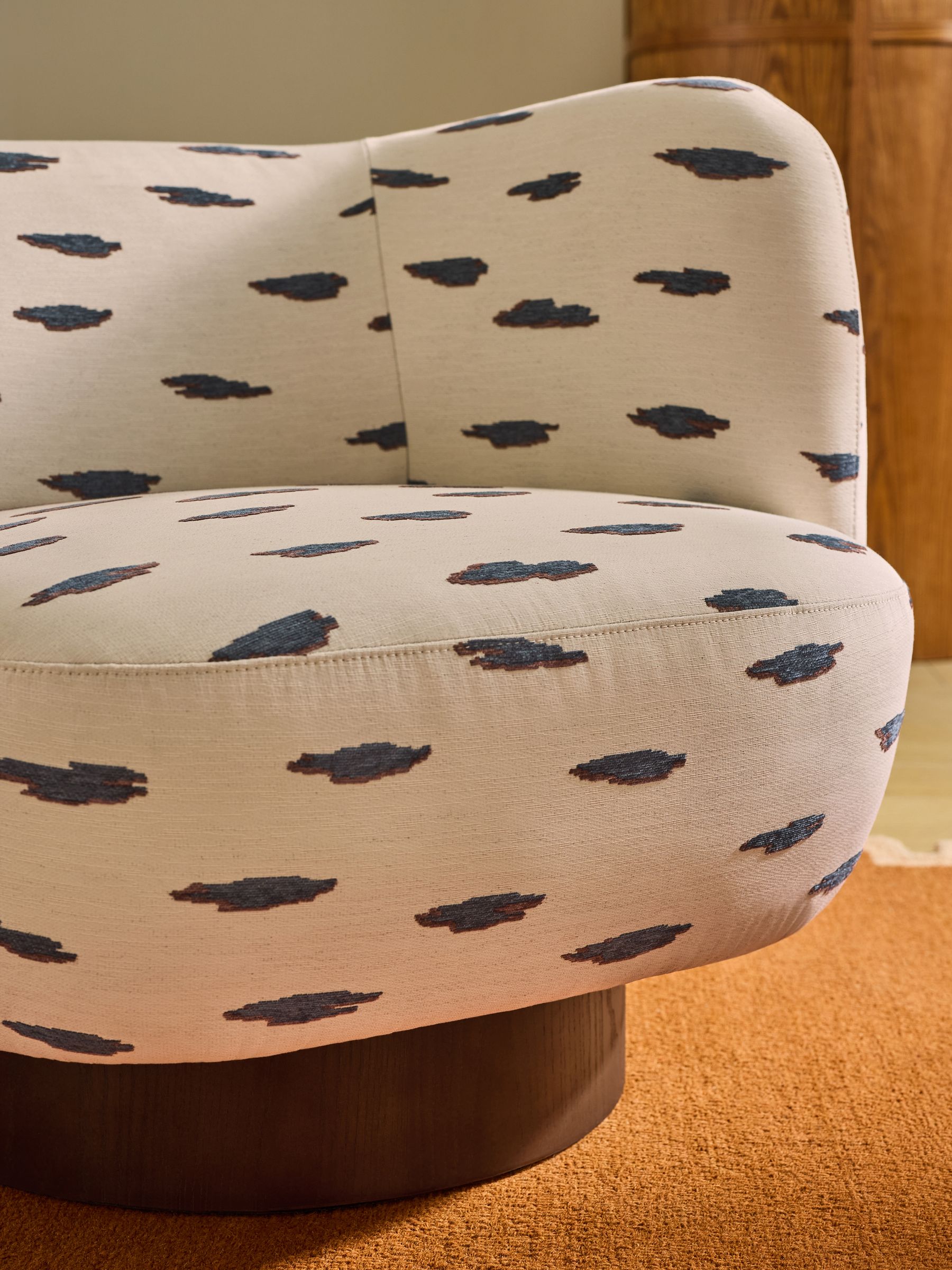 Novara Swivel Accent Chair in Mikumo Blue - Image 3 of 6