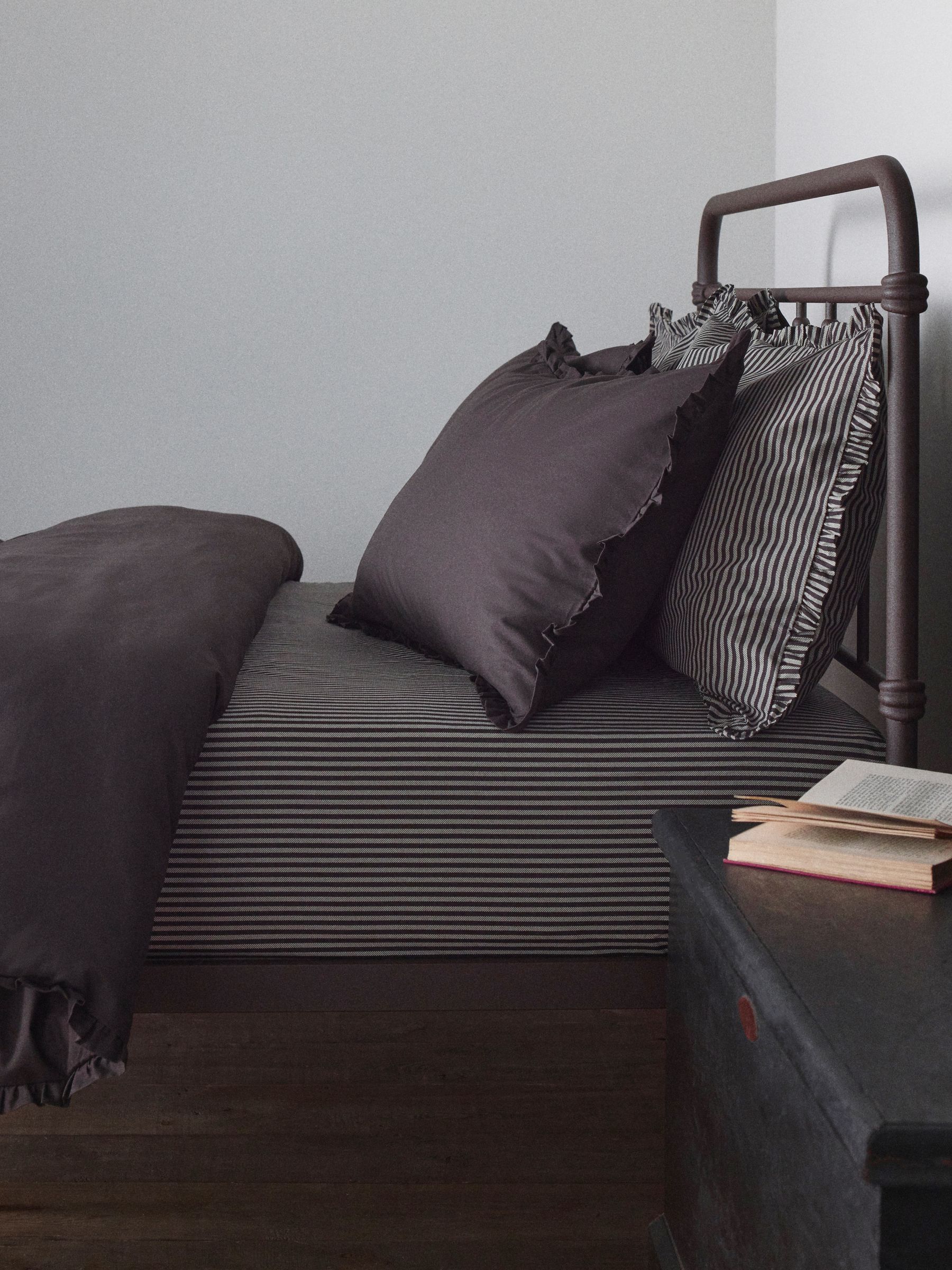 The Set 8 Piece Chocolate/Stripe Frill Duvet Cover and Pillowcase Set with Fitted Sheets - Image 5 of 6