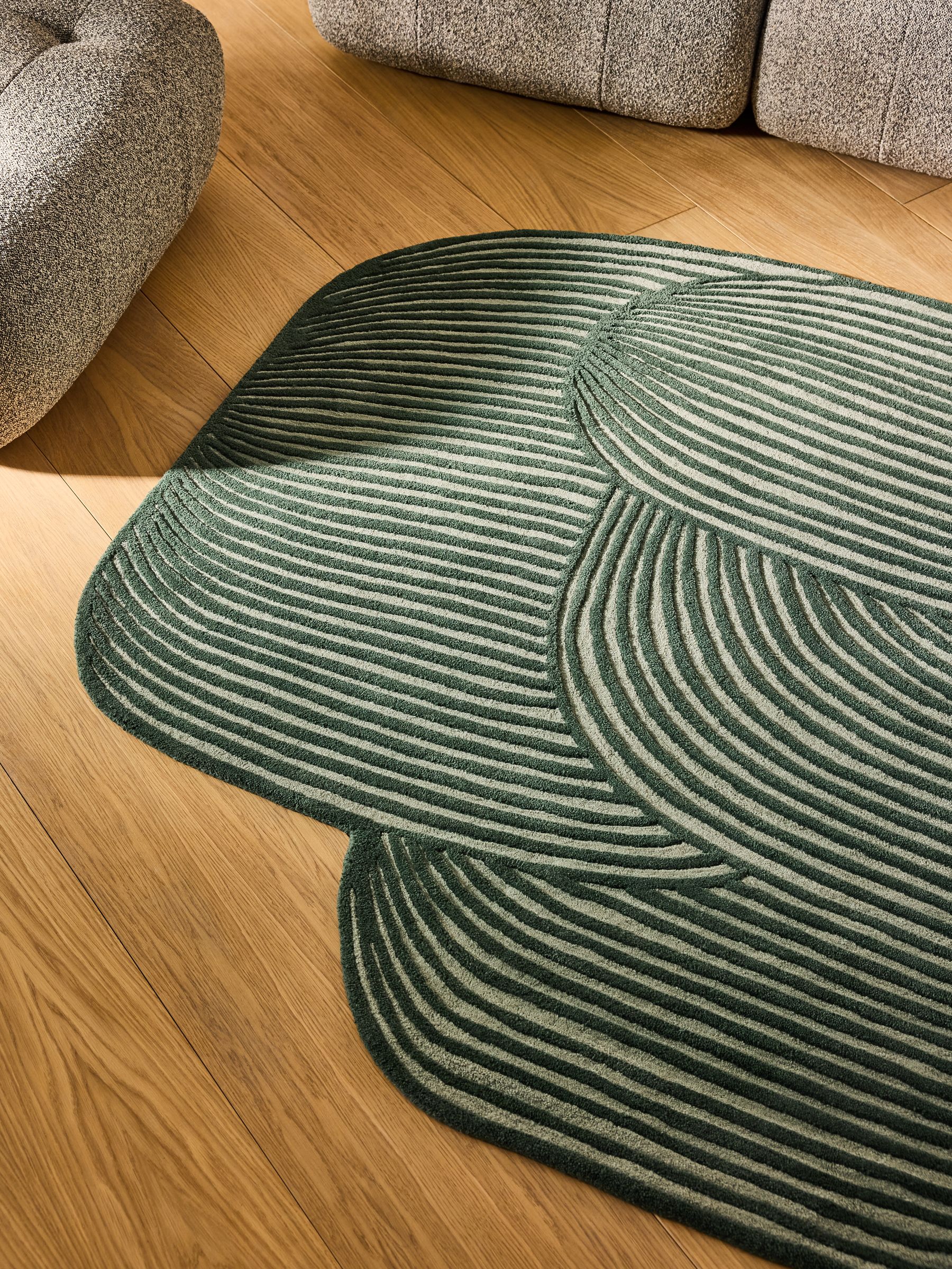 Casey Wool Tufted Rug in Green - Image 2 of 5
