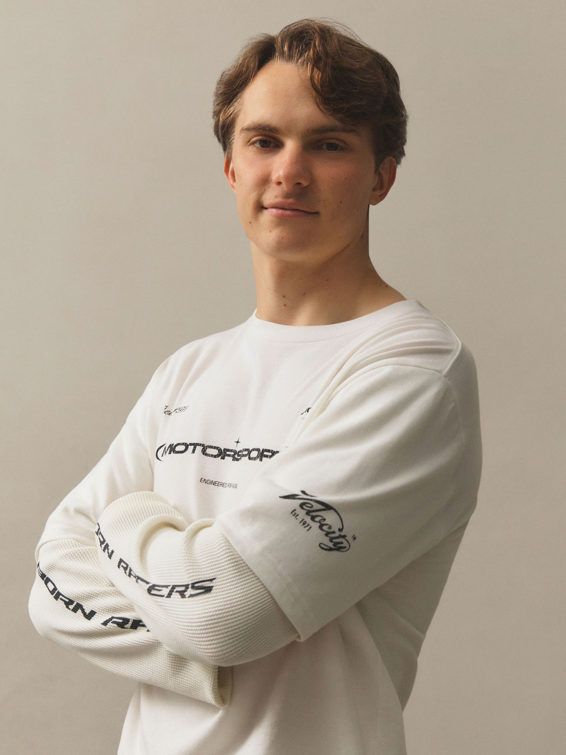 McLaren Racing Double-Layer Relaxed T-Shirt Unisex-Fit in White - Image 1 of 10