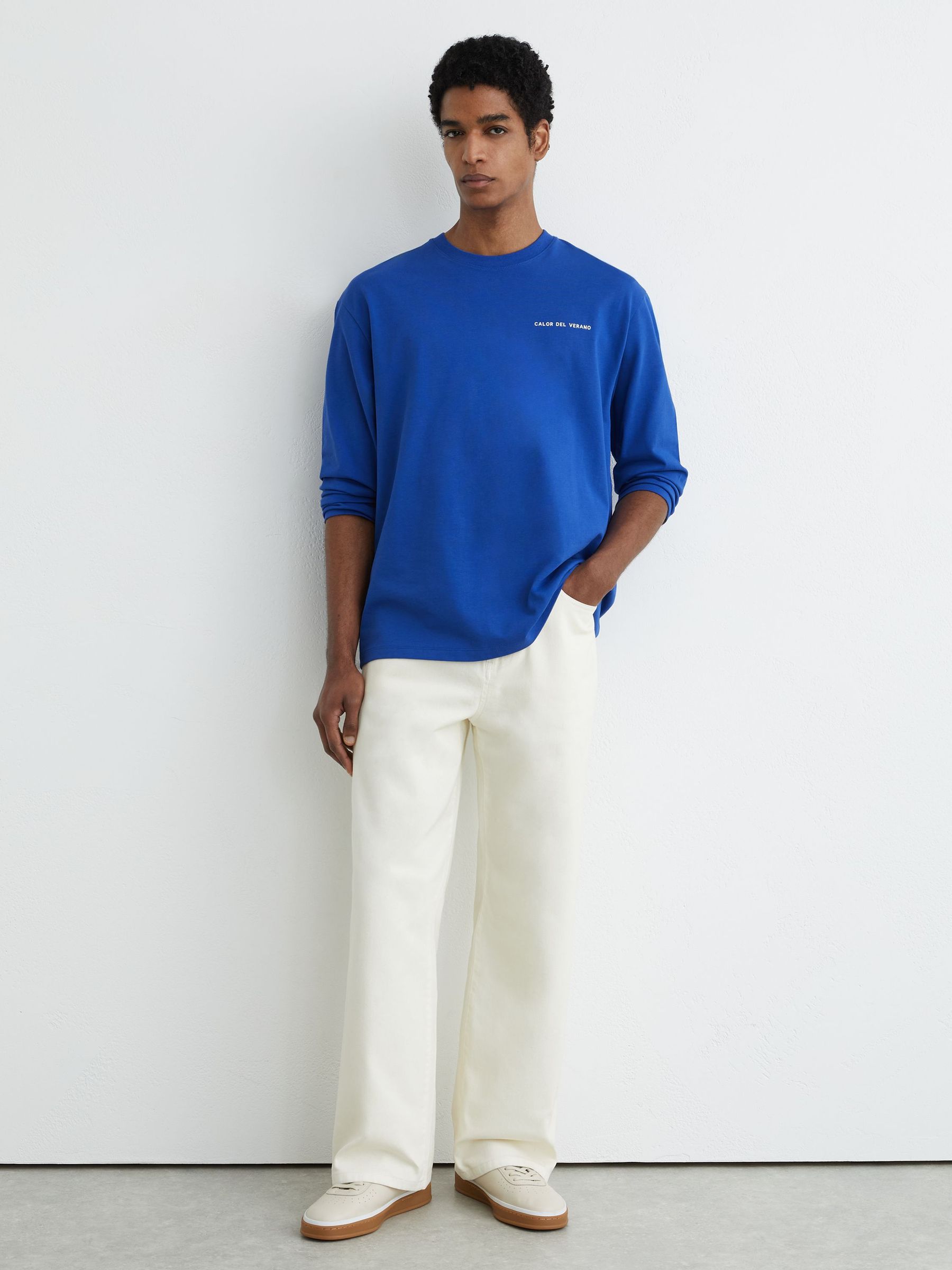 Cotton Logo Long-Sleeve Relaxed T-Shirt in Bright Blue - image 5
