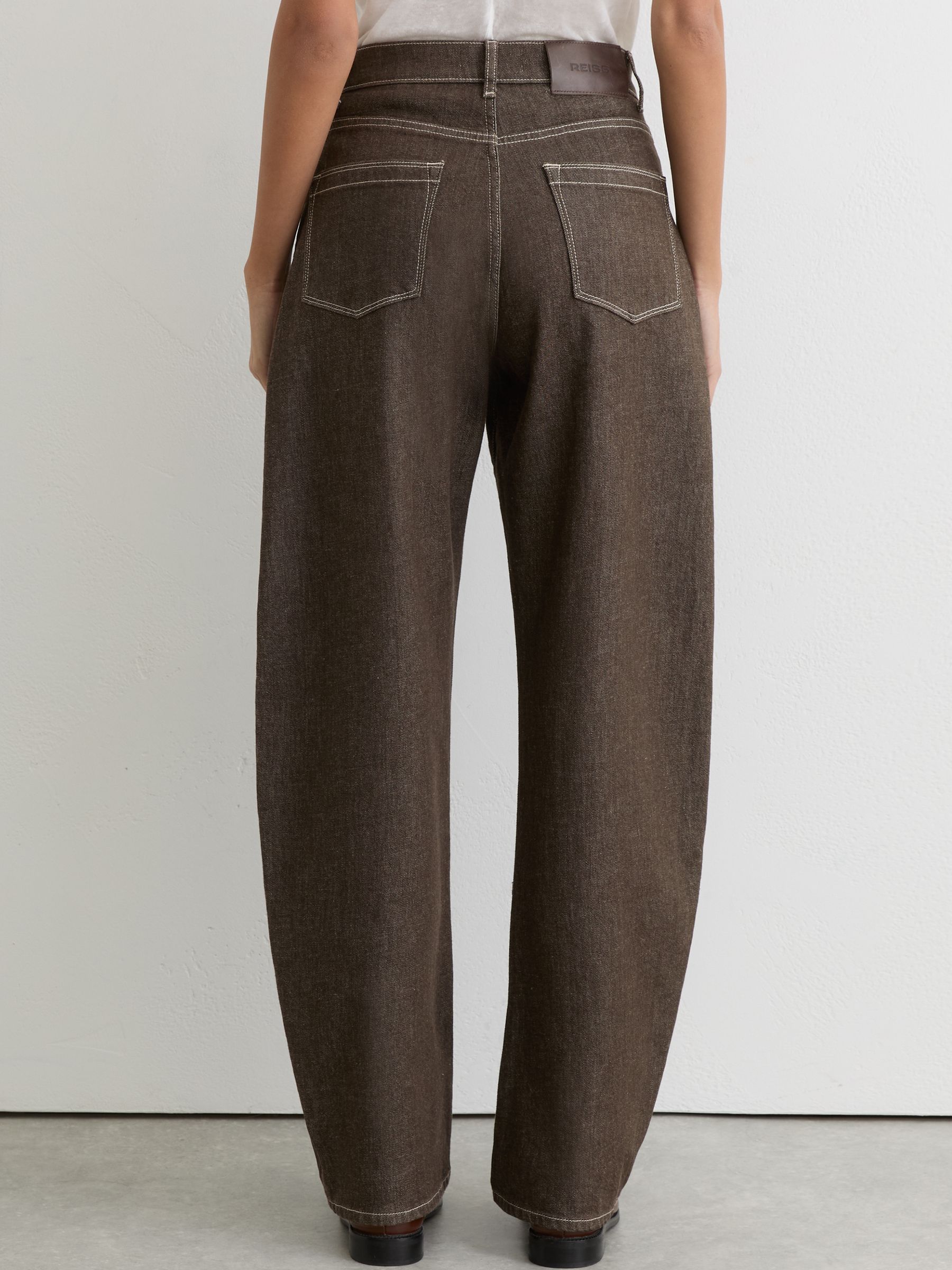 Barrel-Leg Jeans in Brown - image 3