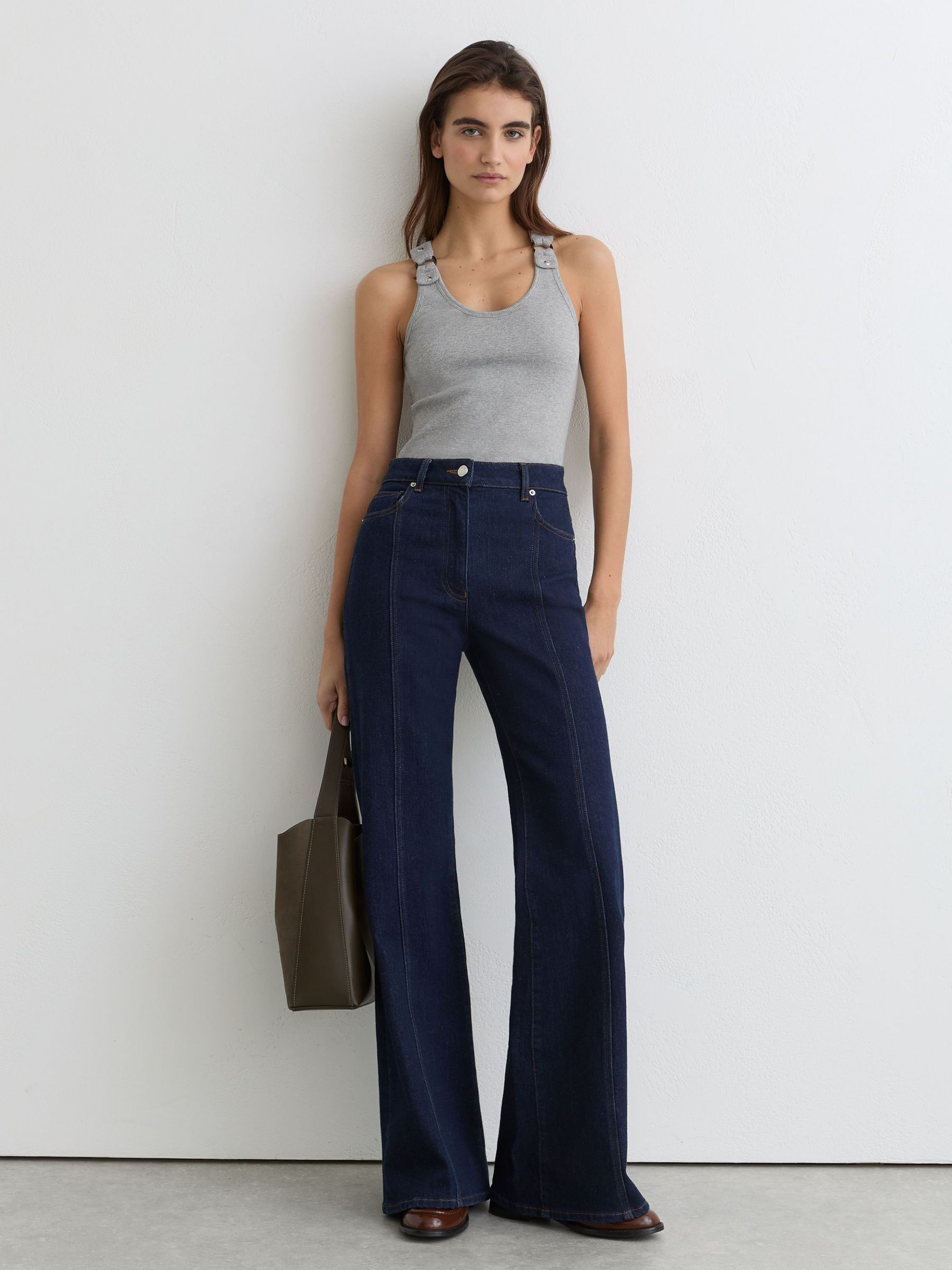 Vest in Grey Marl - Image 4 of 6