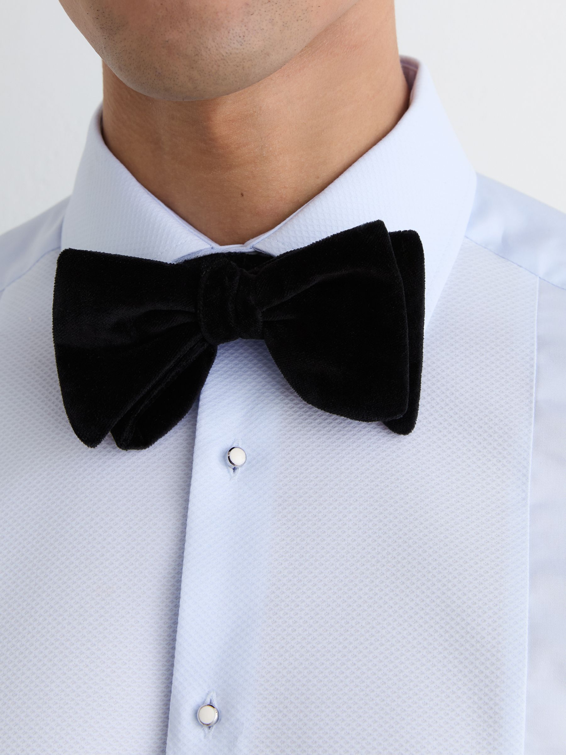 Cotton Slim-Fit Dinner Shirt in Soft Blue - Image 4 of 6