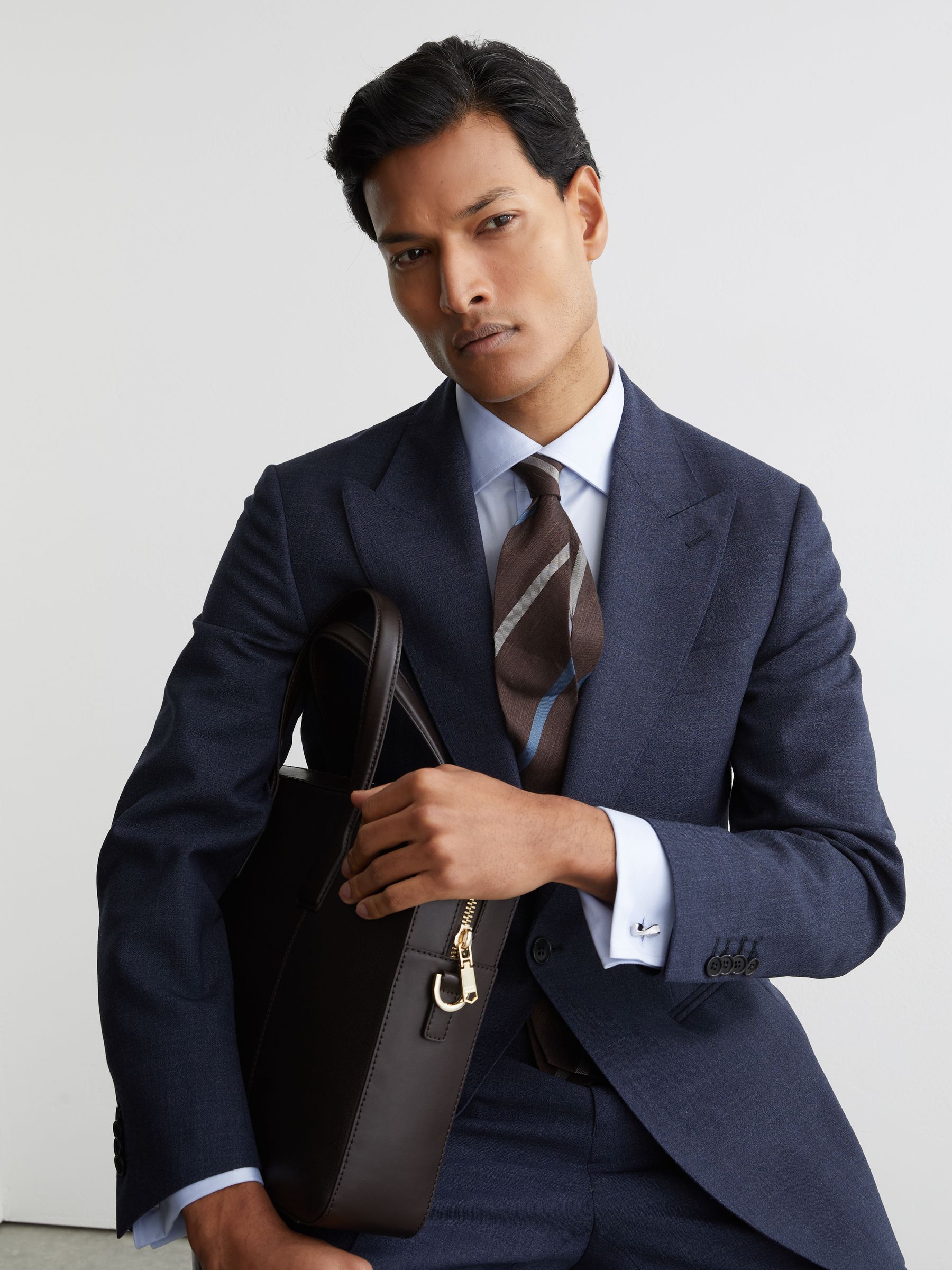 Twisted Bar Cufflinks in Silver/Ivory - Image 5 of 5