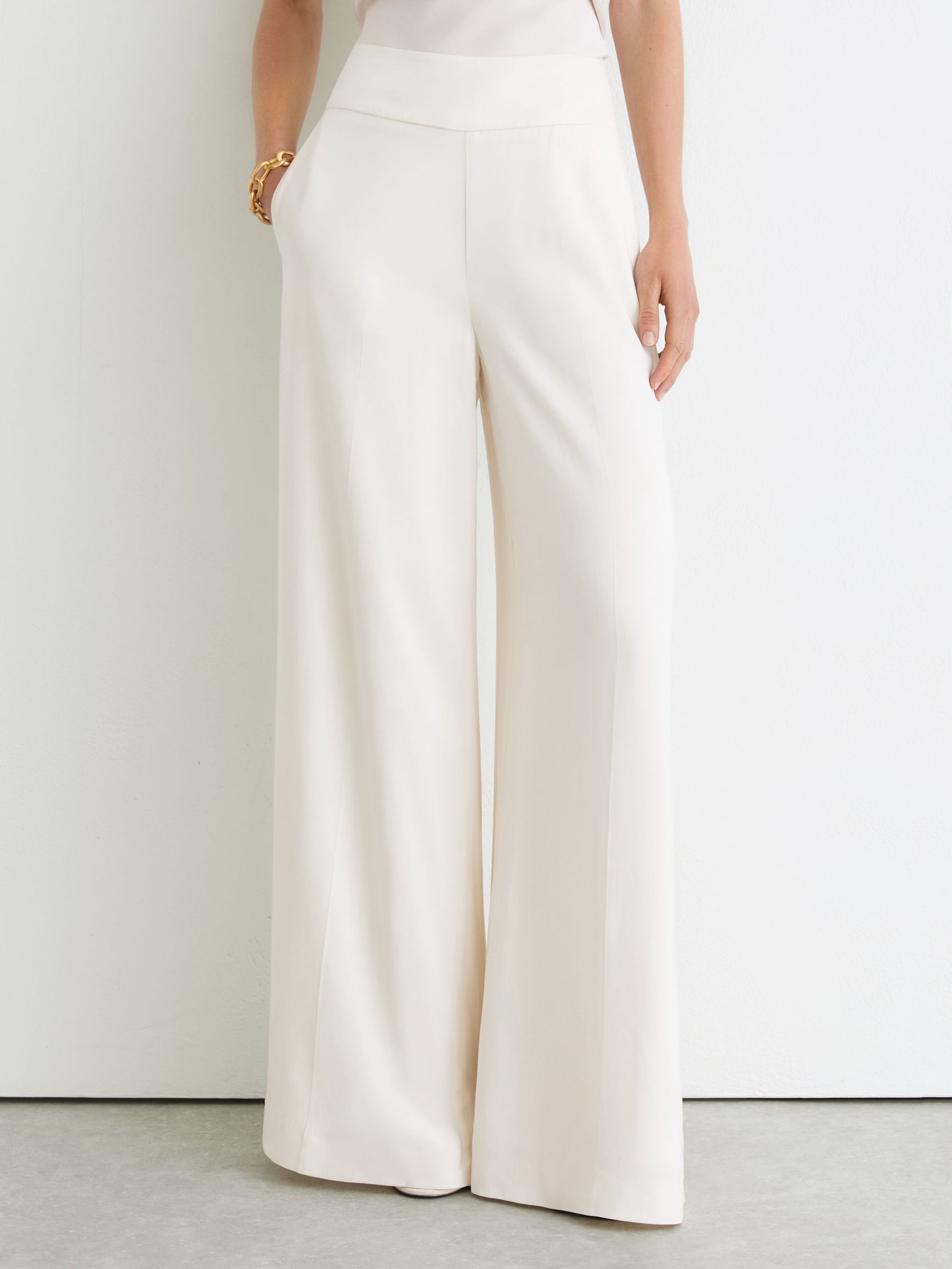 Petite Wide-Leg Suit Trousers in White - Image 3 of 7
