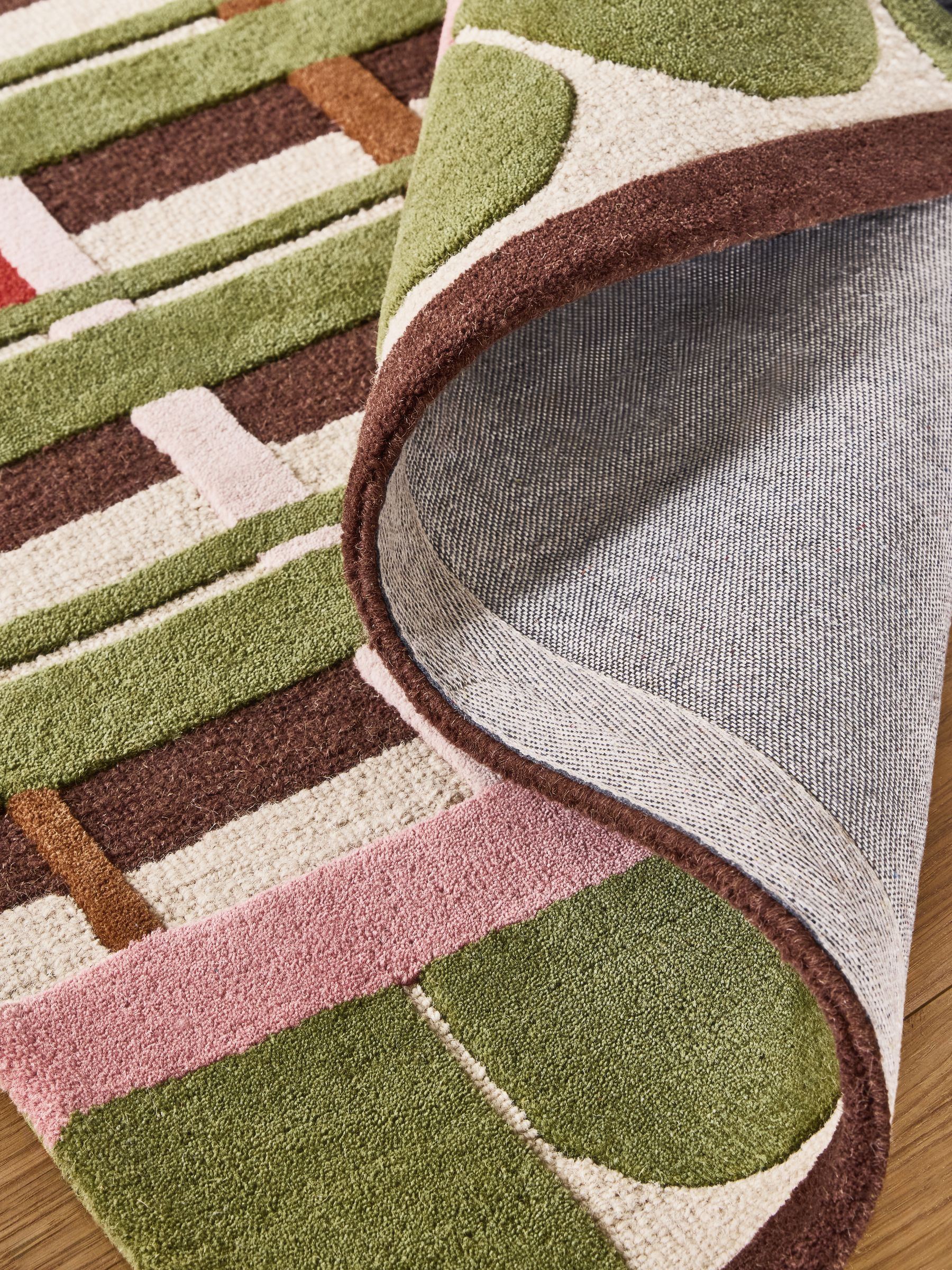 Barbican Tier Rug in Green - Image 4 of 5