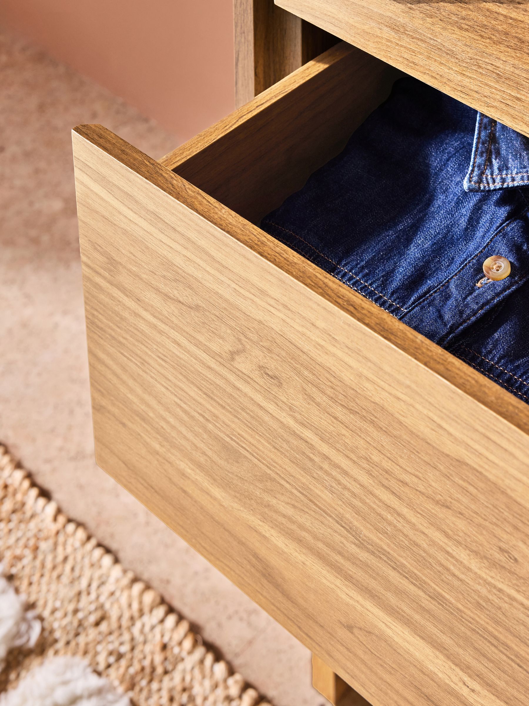 Kaci 4 Drawer Tall Chest in Oak Effect - Image 3 of 6