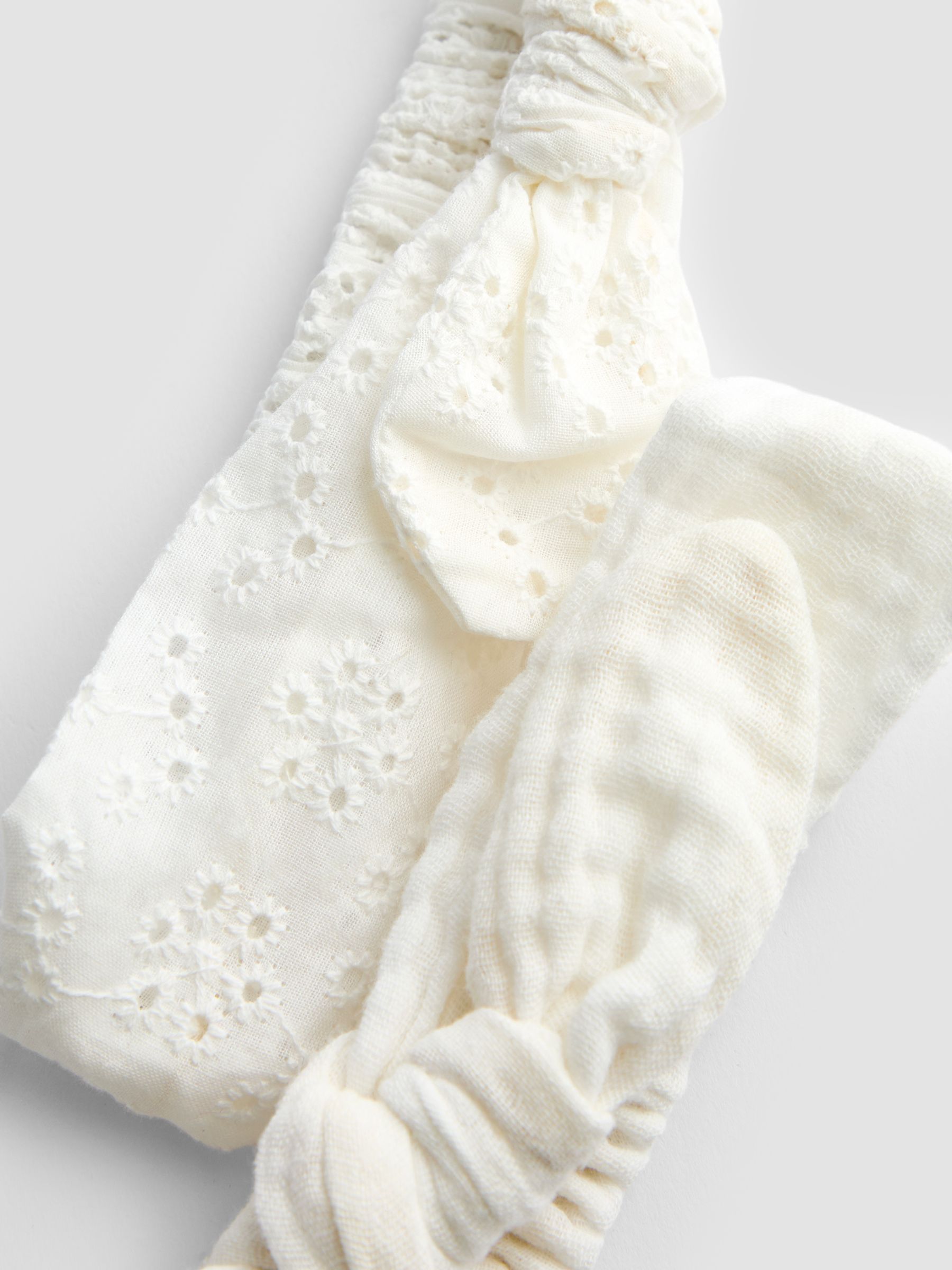 Off White Hair Accessories - Image 4 of 4