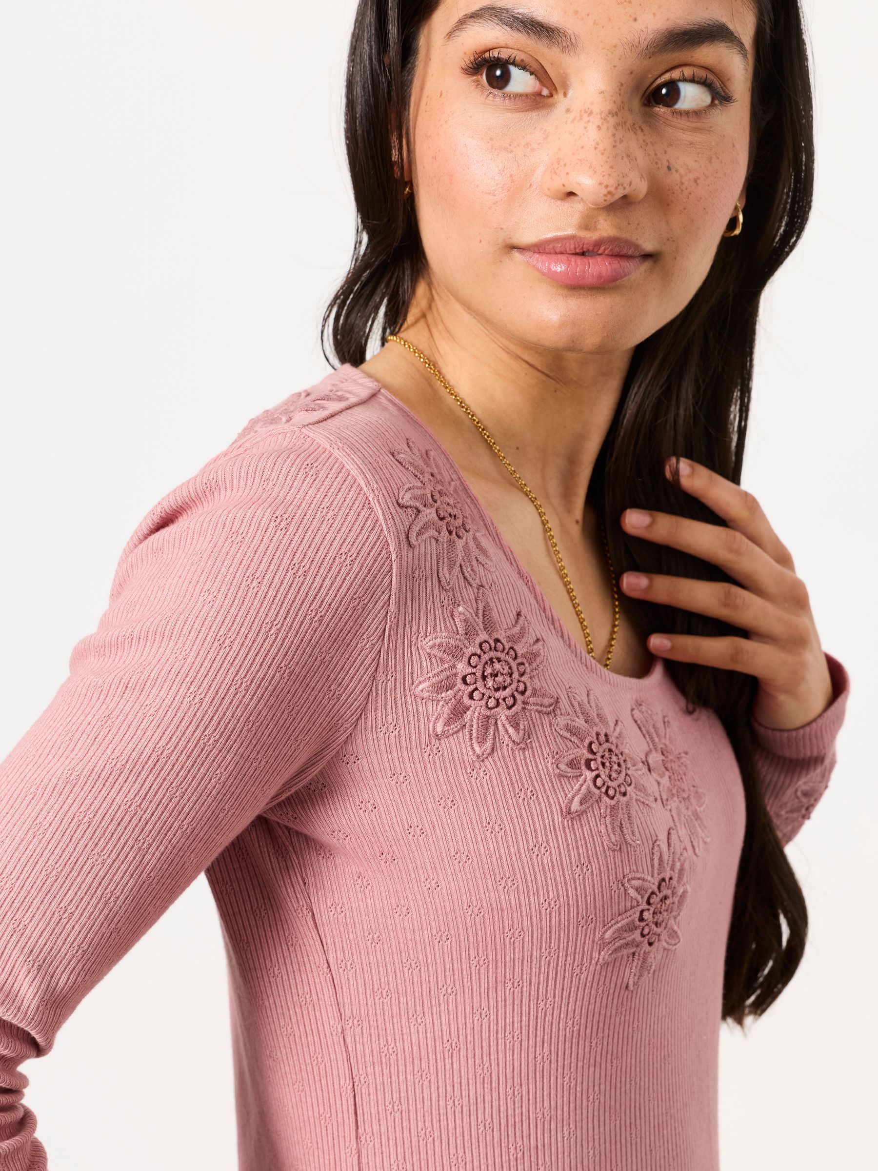Edie Dusky Pink Applique Floral Top - Image 4 of 6