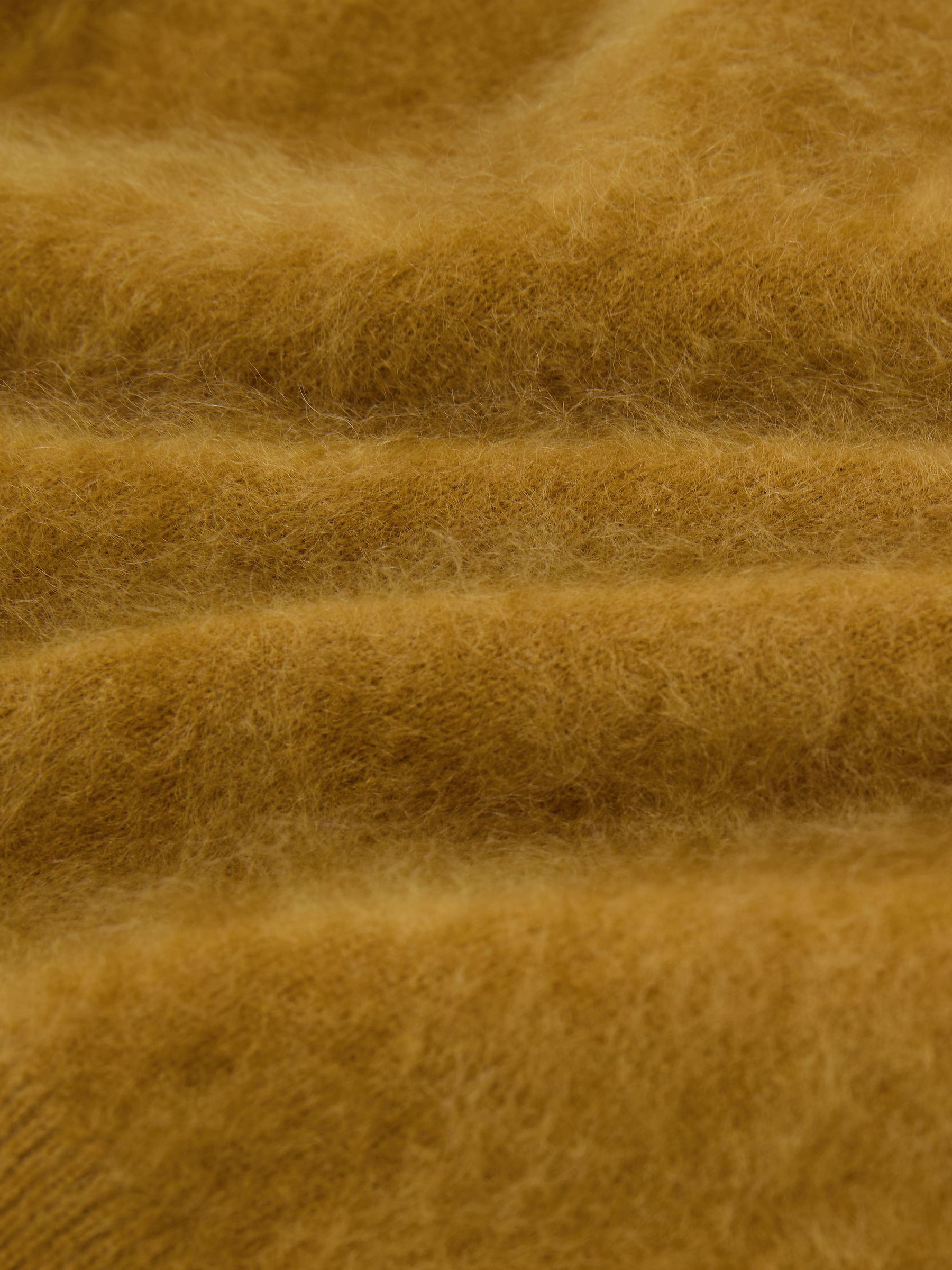100% Brushed Cashmere Crew-Neck Jumper in Ochre - Image 8 of 8