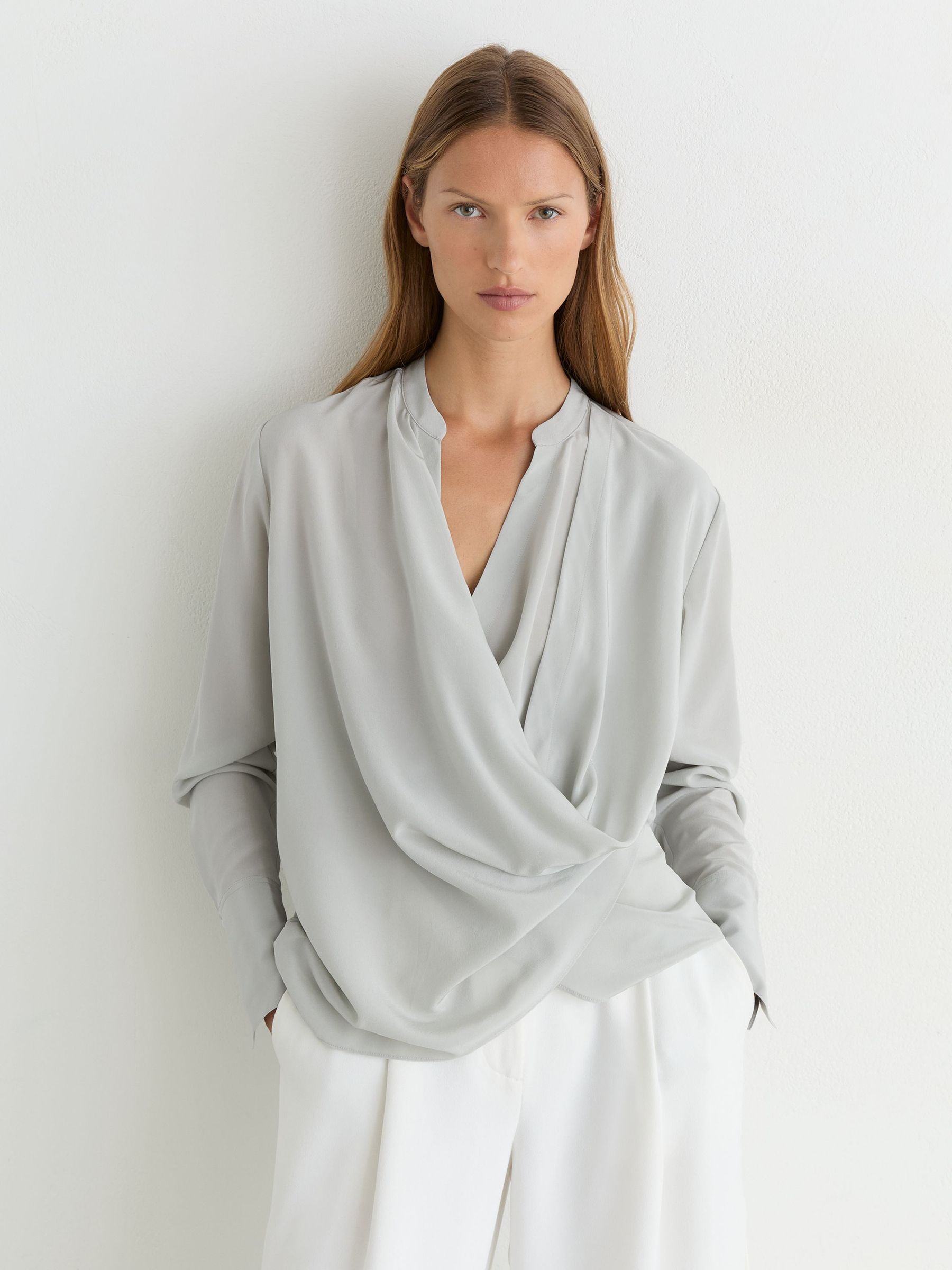 Matte Silk Draped Shirt in Grey - Bild 1 von 6