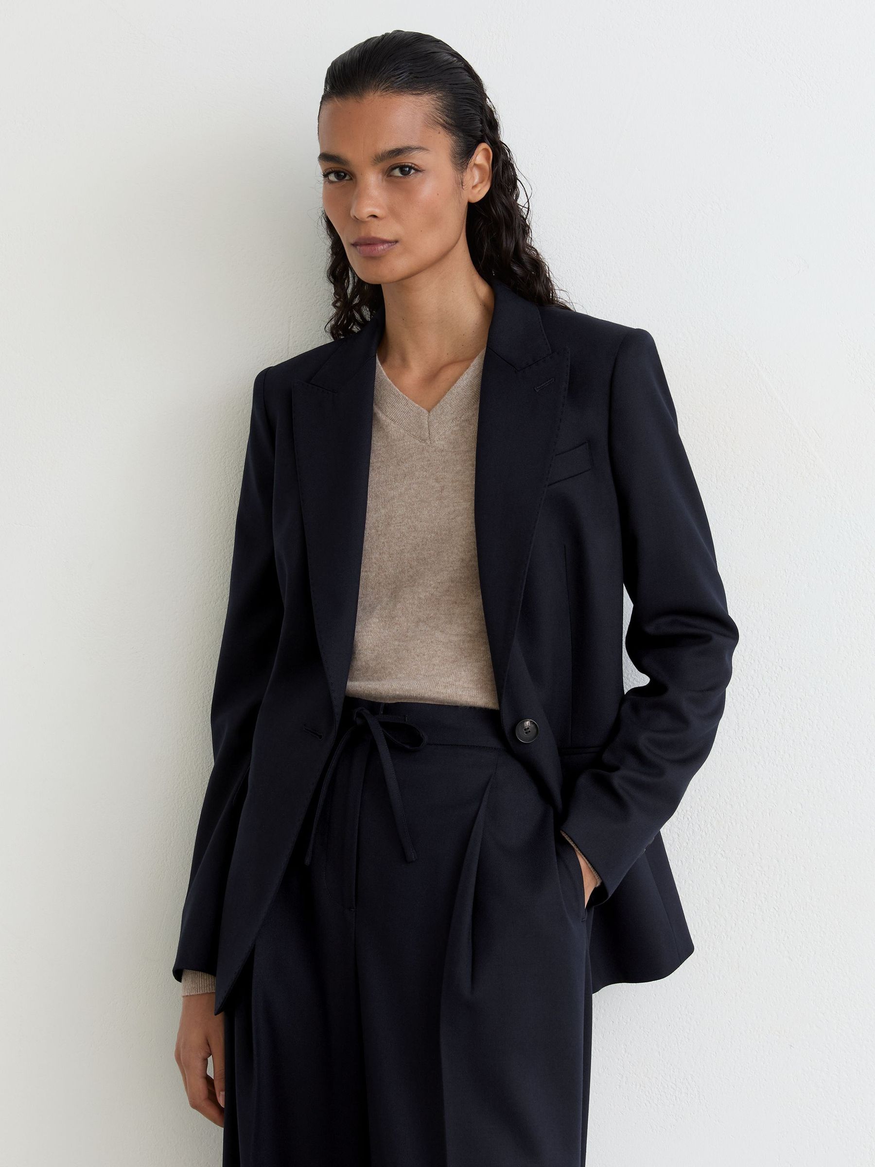 Wool-Blend Single-Breasted Suit Blazer in Navy - Image 8 of 9