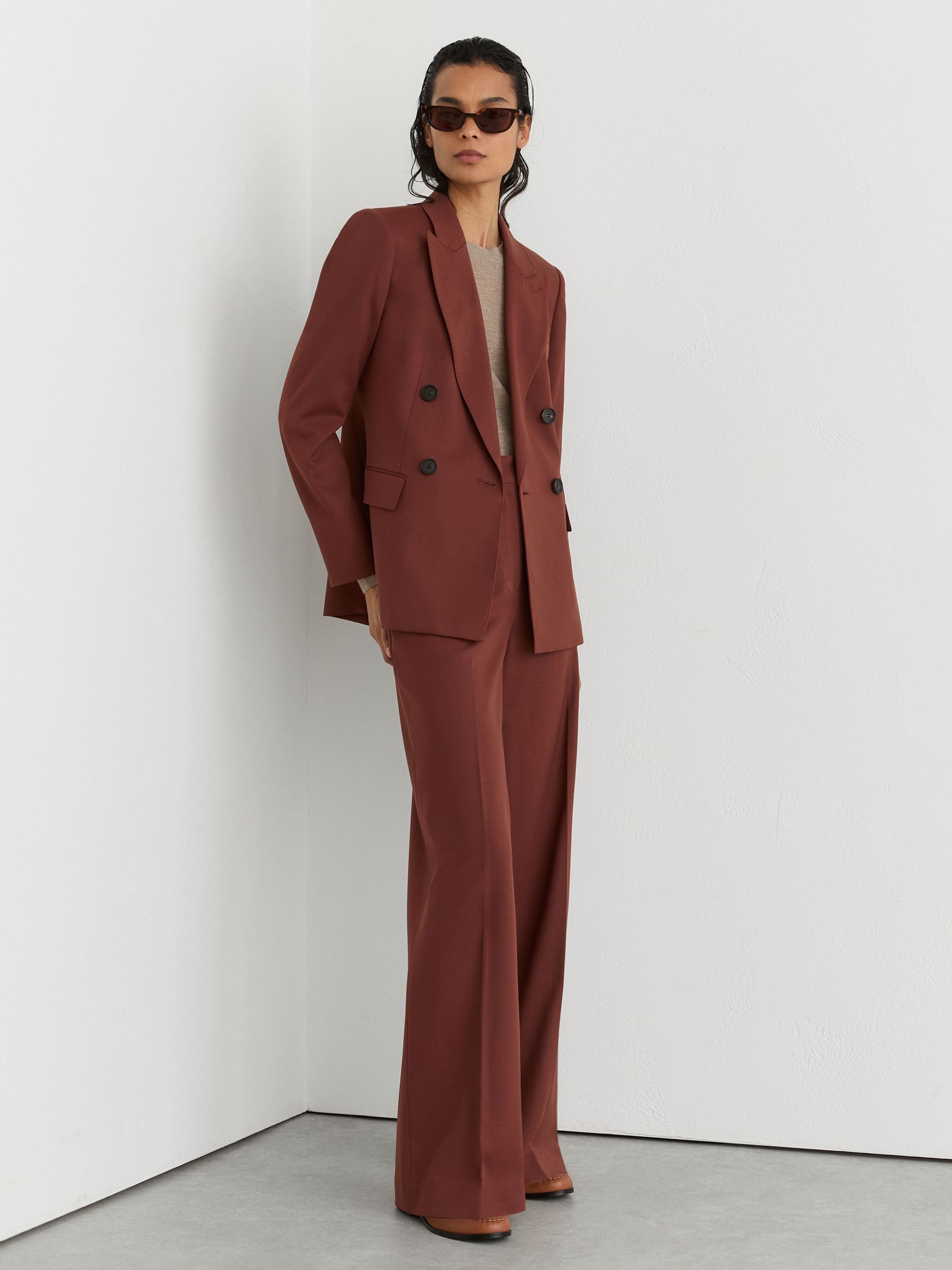 Suits & Tailoring