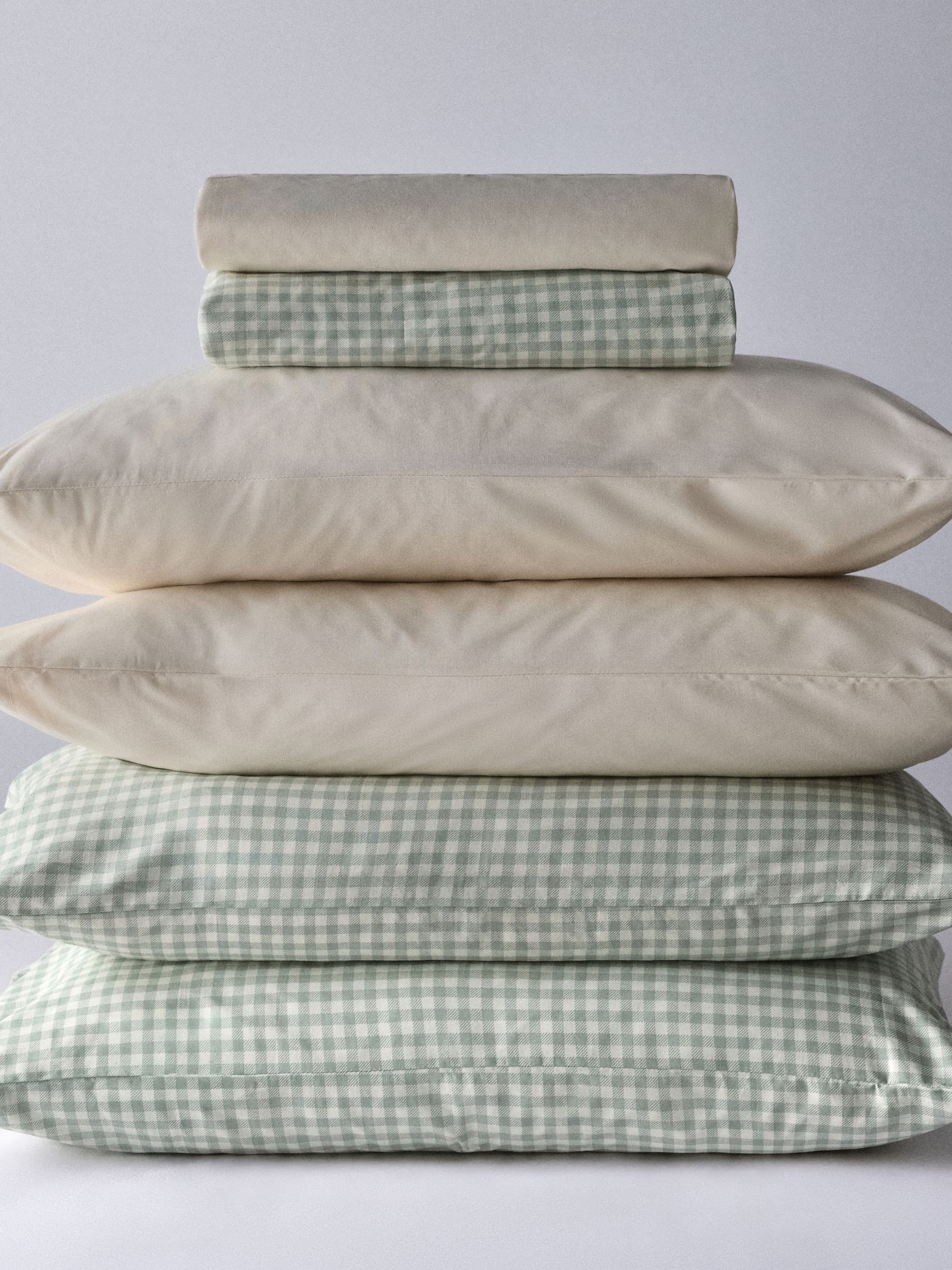 The Set Set of 2 Green Gingham/Natural Pillowcase and Fitted Sheet - Image 5 of 6