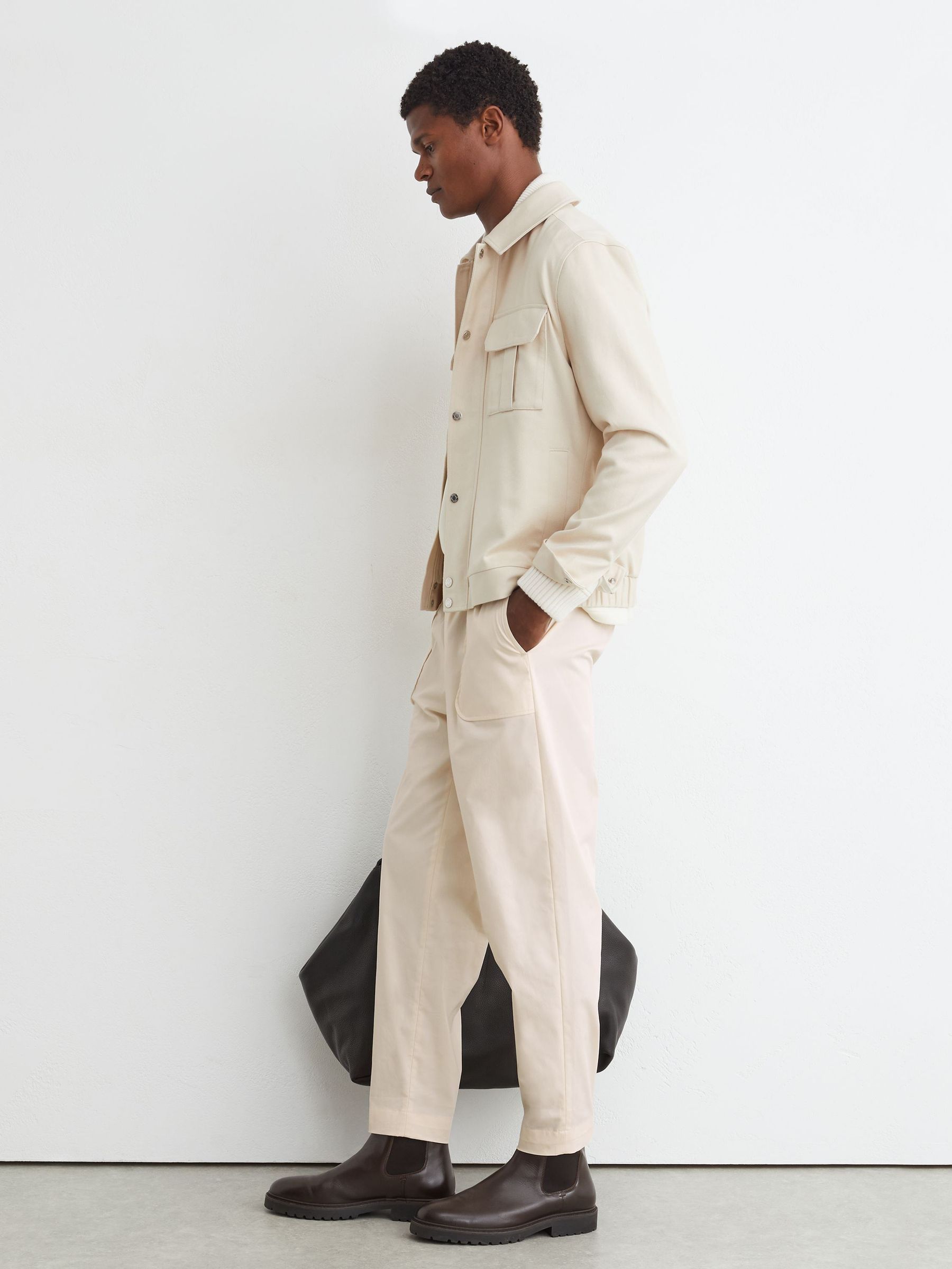 Cotton-Blend Lightweight Tapered Trousers in Off White - Image 4 of 6