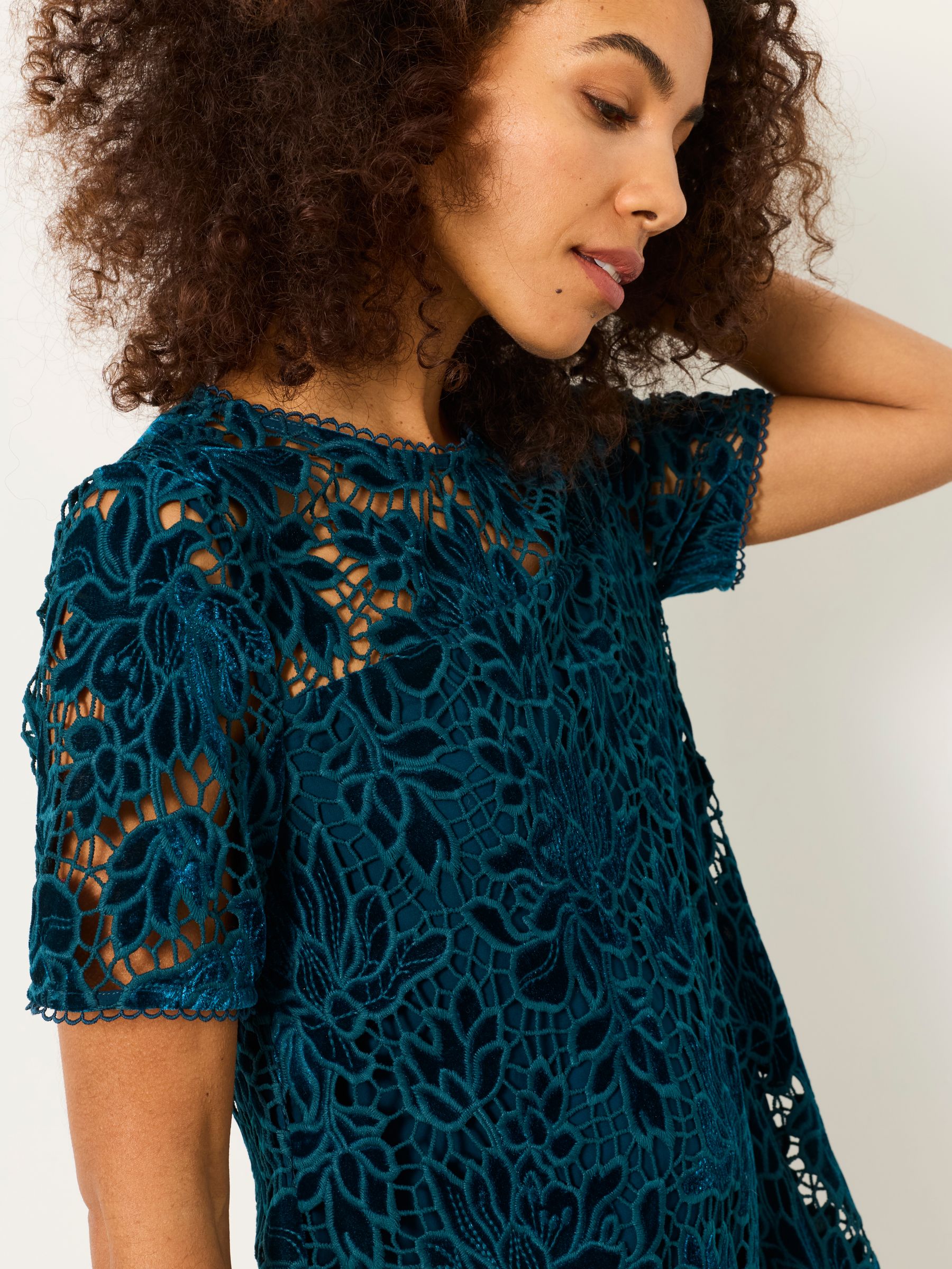 Simone Teal Blue Lace Dress - Image 3 of 5