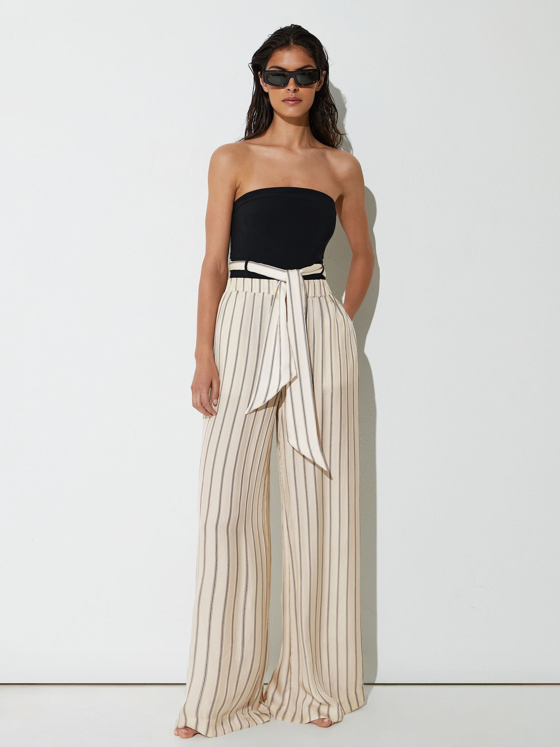 Bandeau Scarf-Belt Halterneck Swimsuit in Black Print - Image 3 of 7