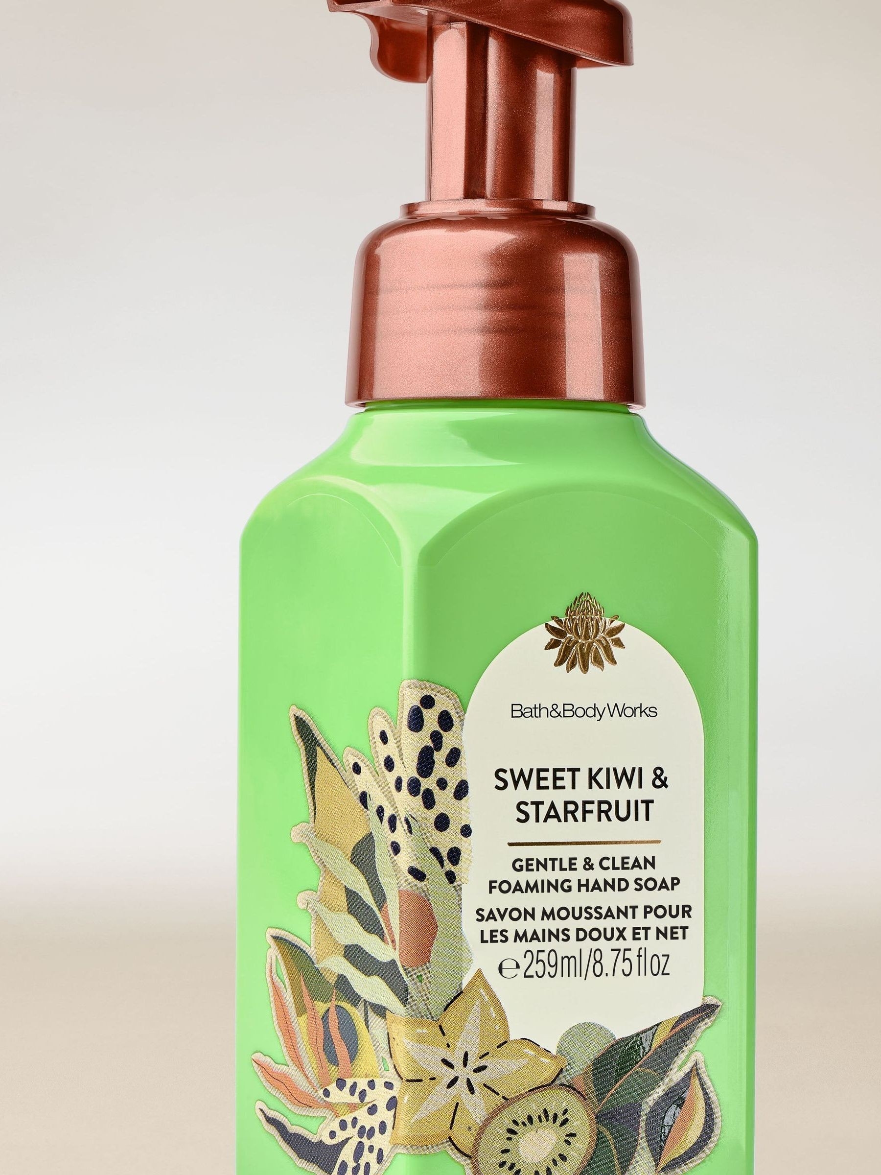 Sweet Kiwi and Starfruit Gentle & Clean Foaming Hand Soap 259ml - Image 2 of 4