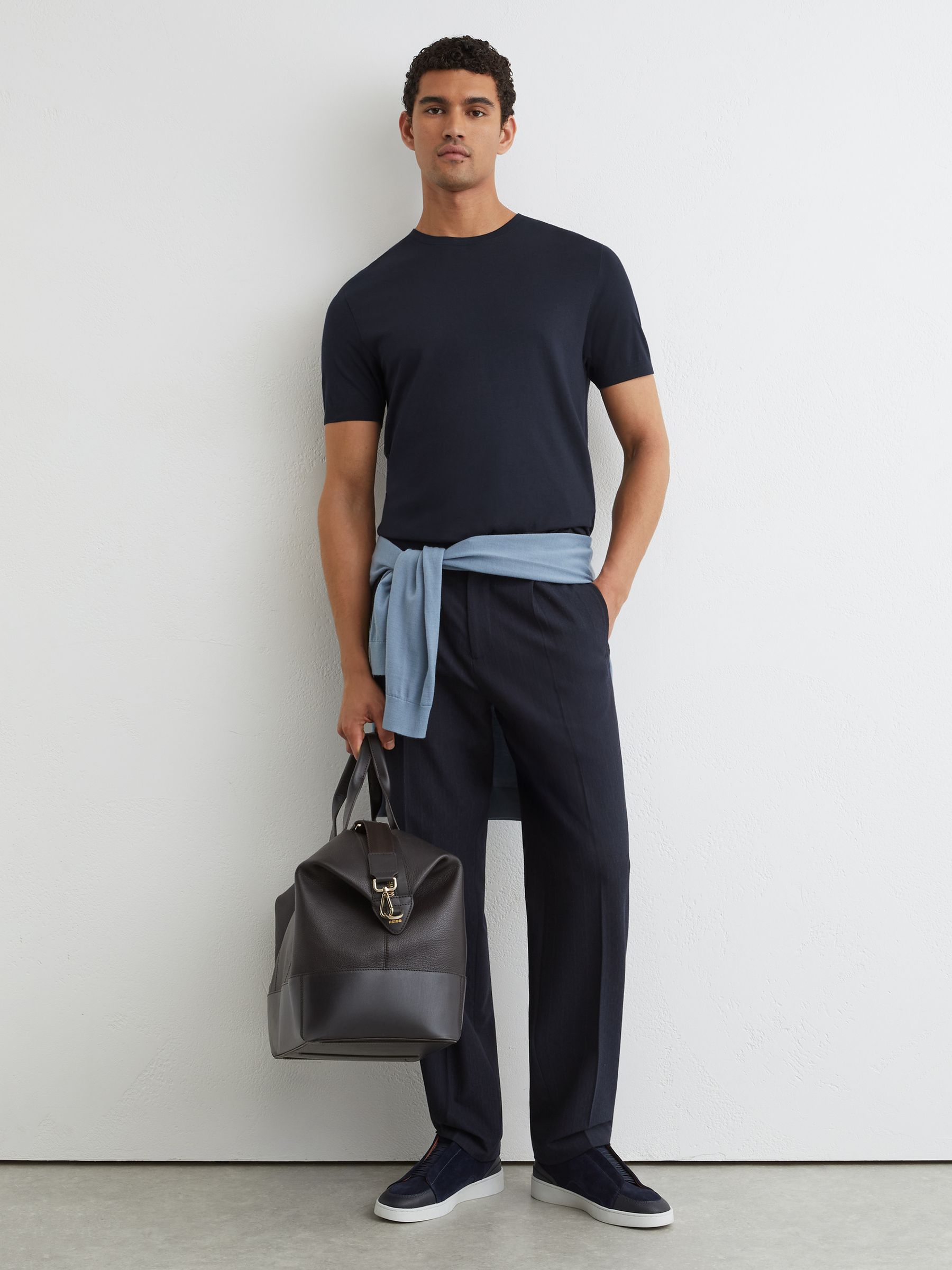 Cotton-Modal Crew-Neck Modern-Fit T-Shirt in Navy - Image 4 of 6