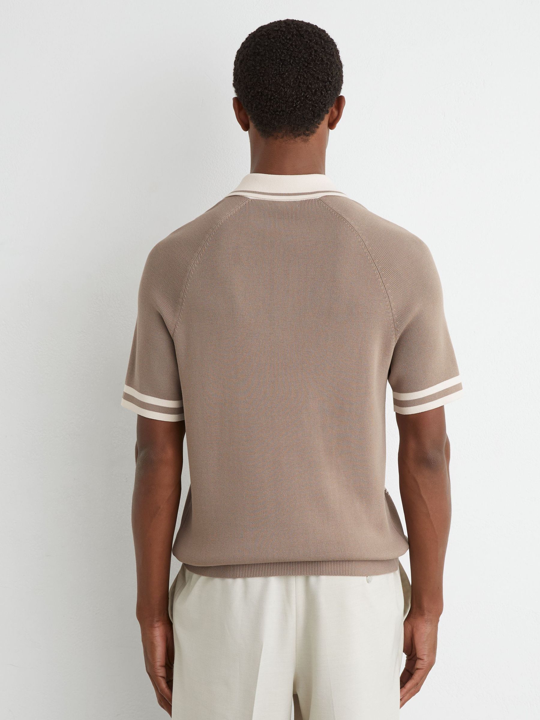 Colour-Block Half-Zip Knitted Polo Shirt in Ecru/Taupe - Image 5 of 6