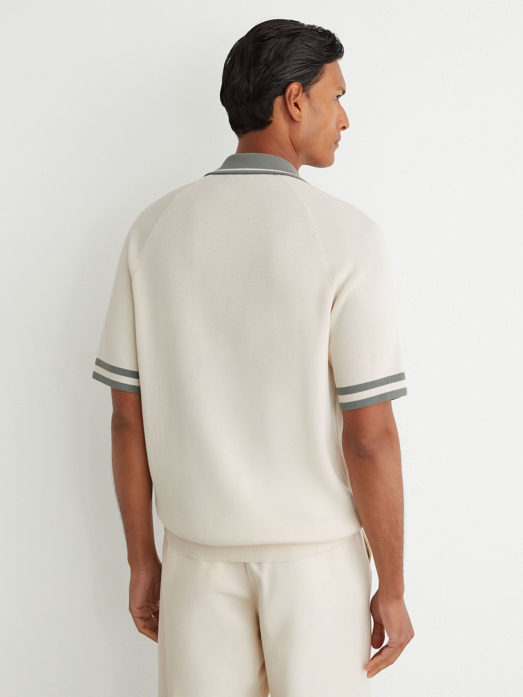 Colour-Block Zip-Through Knit Shirt in Sage Green/Ecru - Image 4 of 6